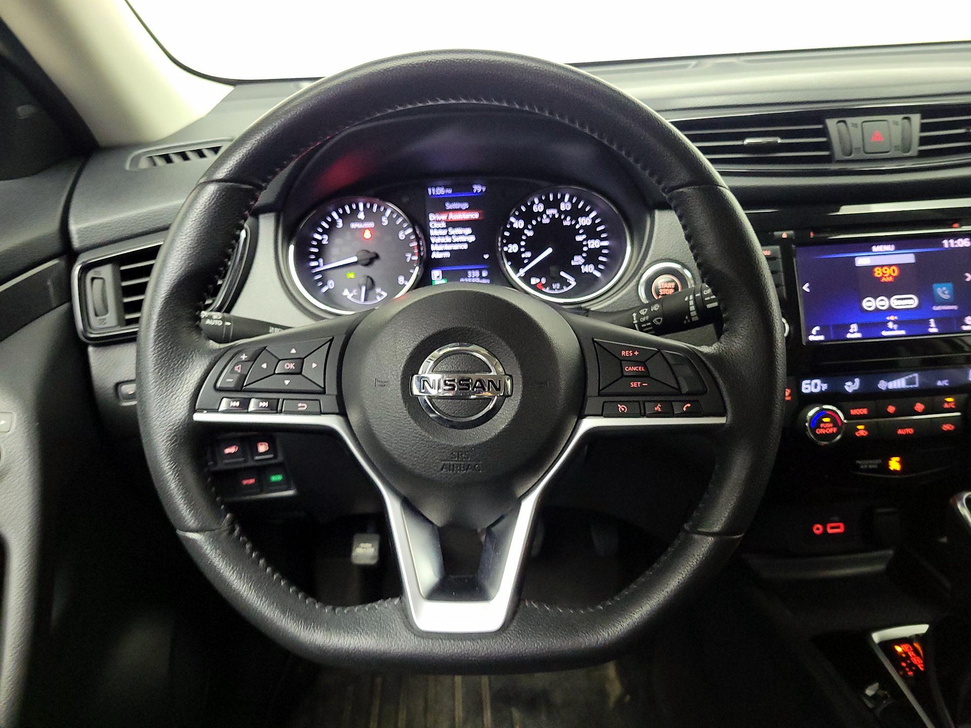 Thumbnail: 2019 Nissan Rogue - 10