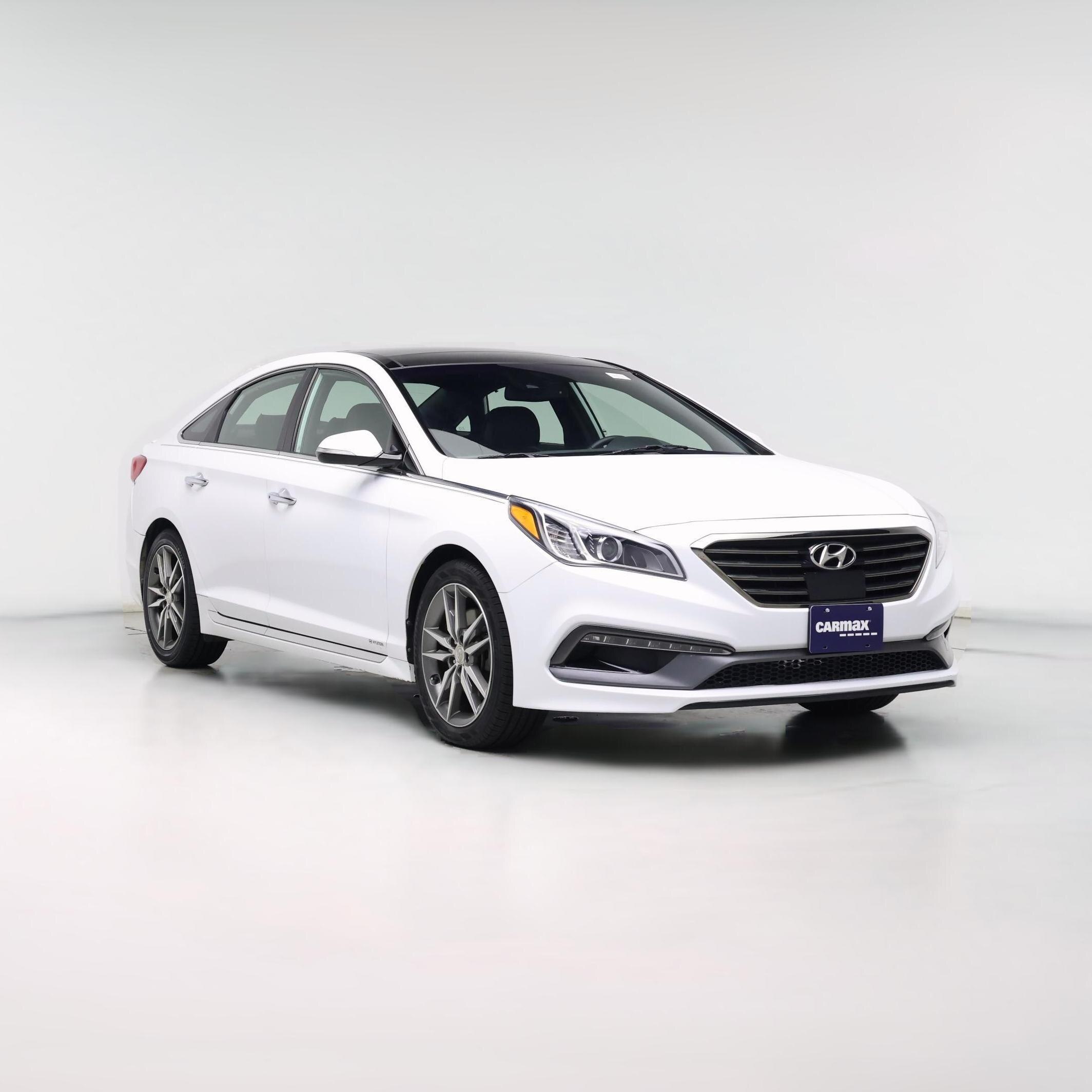 Thumbnail: 2015 Hyundai Sonata - 1