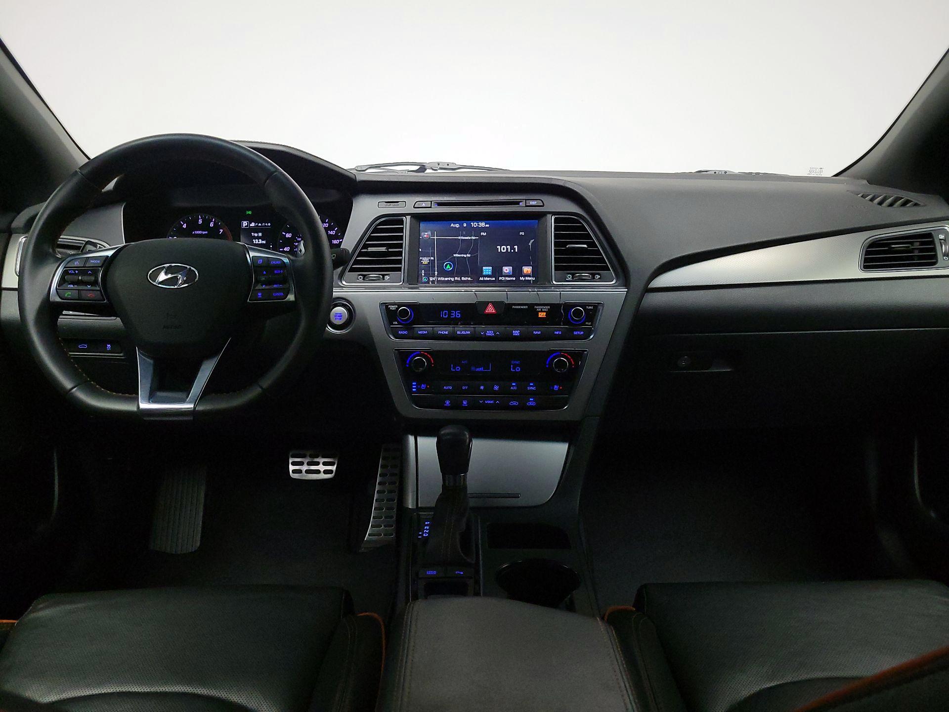 Thumbnail: 2015 Hyundai Sonata - 9