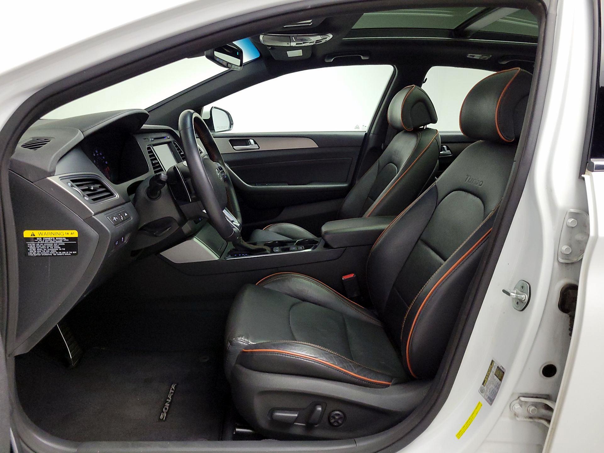 Thumbnail: 2015 Hyundai Sonata - 11