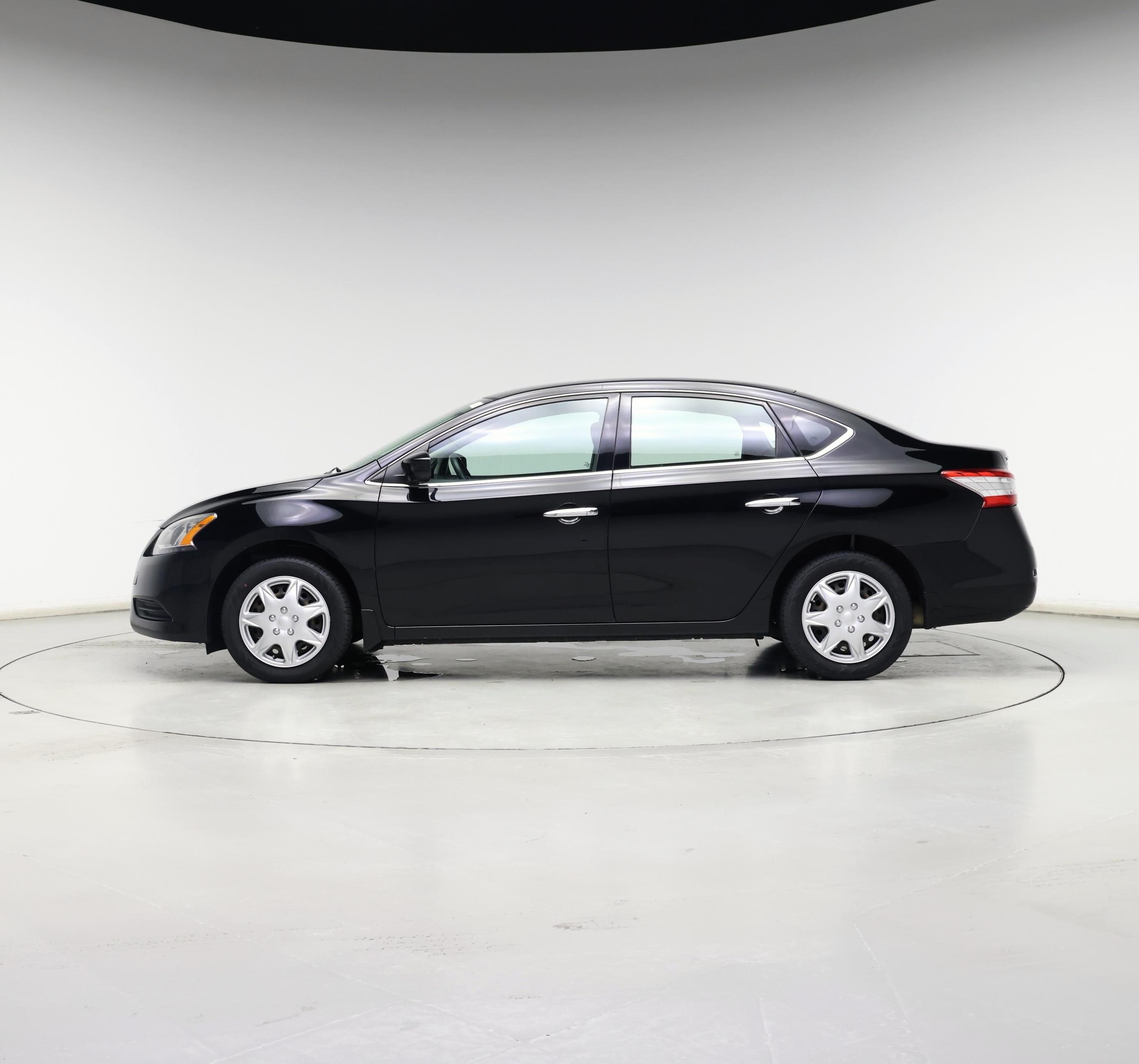 Thumbnail: 2014 Nissan Sentra - 3