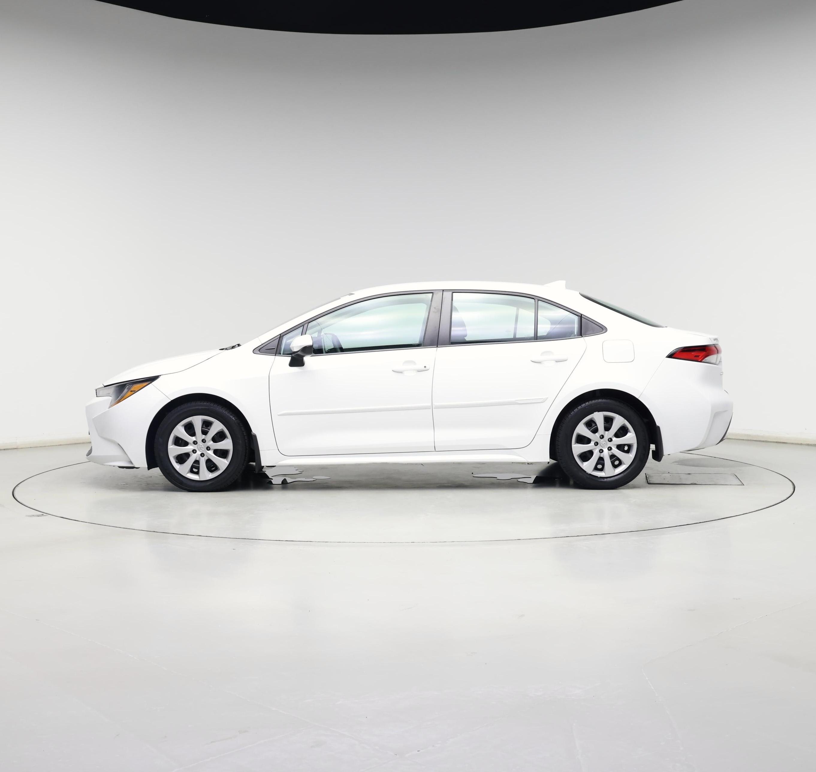Thumbnail: 2021 Toyota Corolla - 3