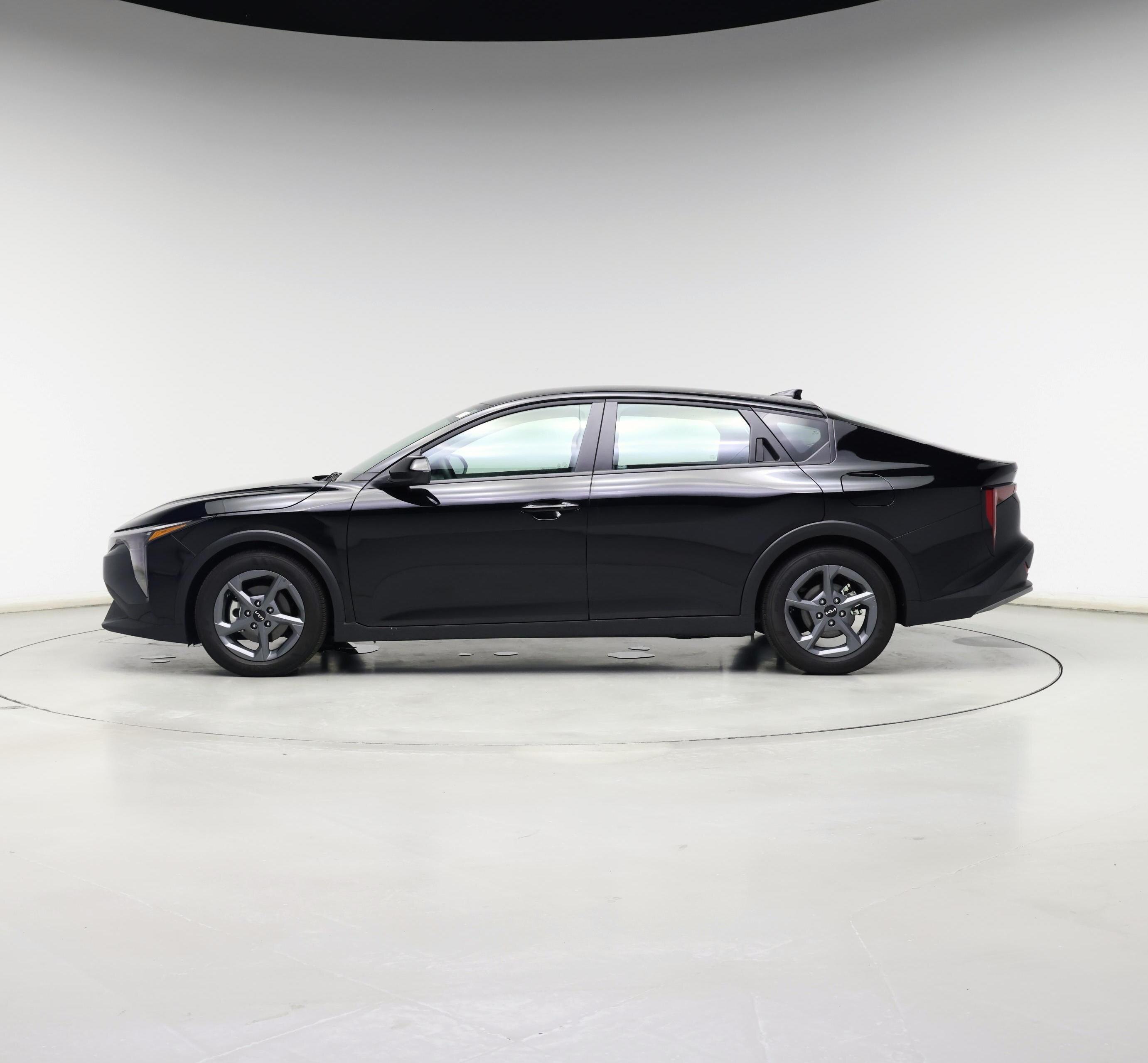 Thumbnail: 2025 Kia K4 - 3