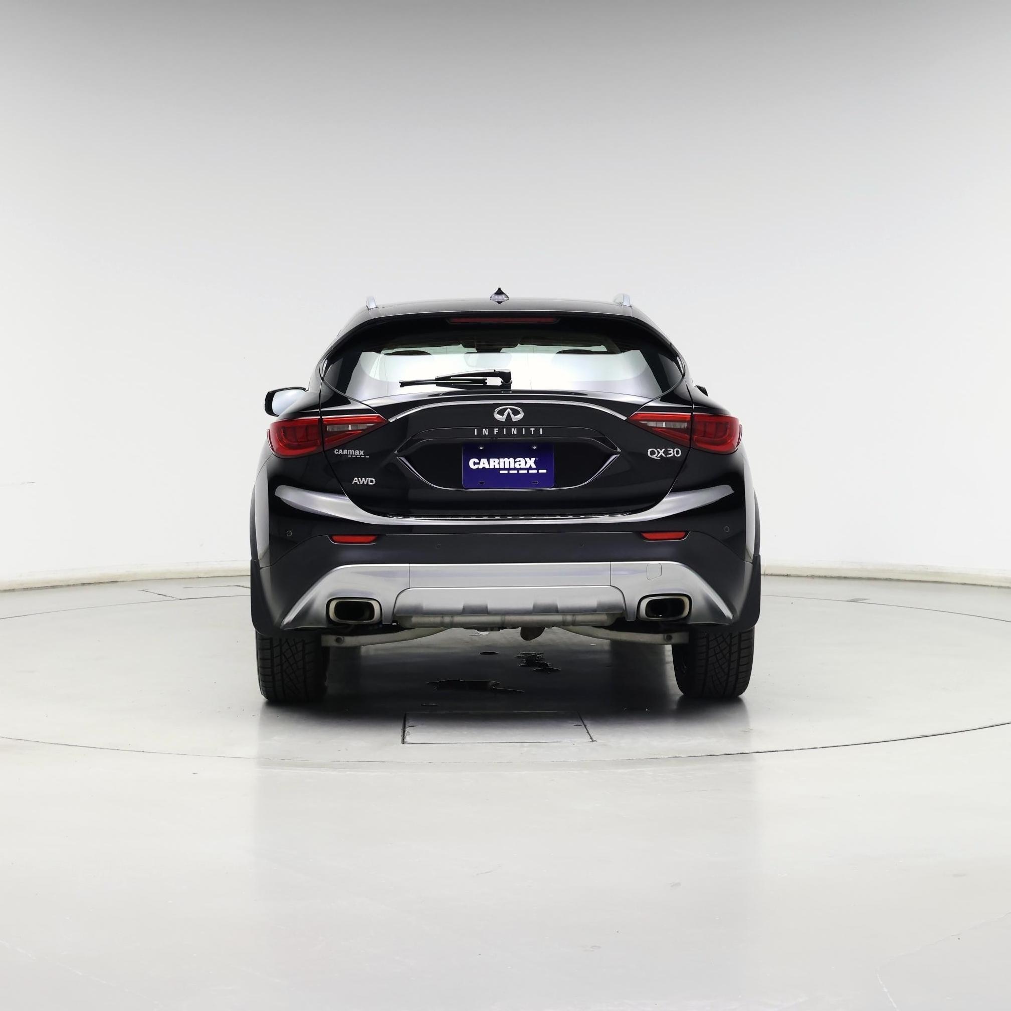 Thumbnail: 2018 INFINITI QX30 - 6