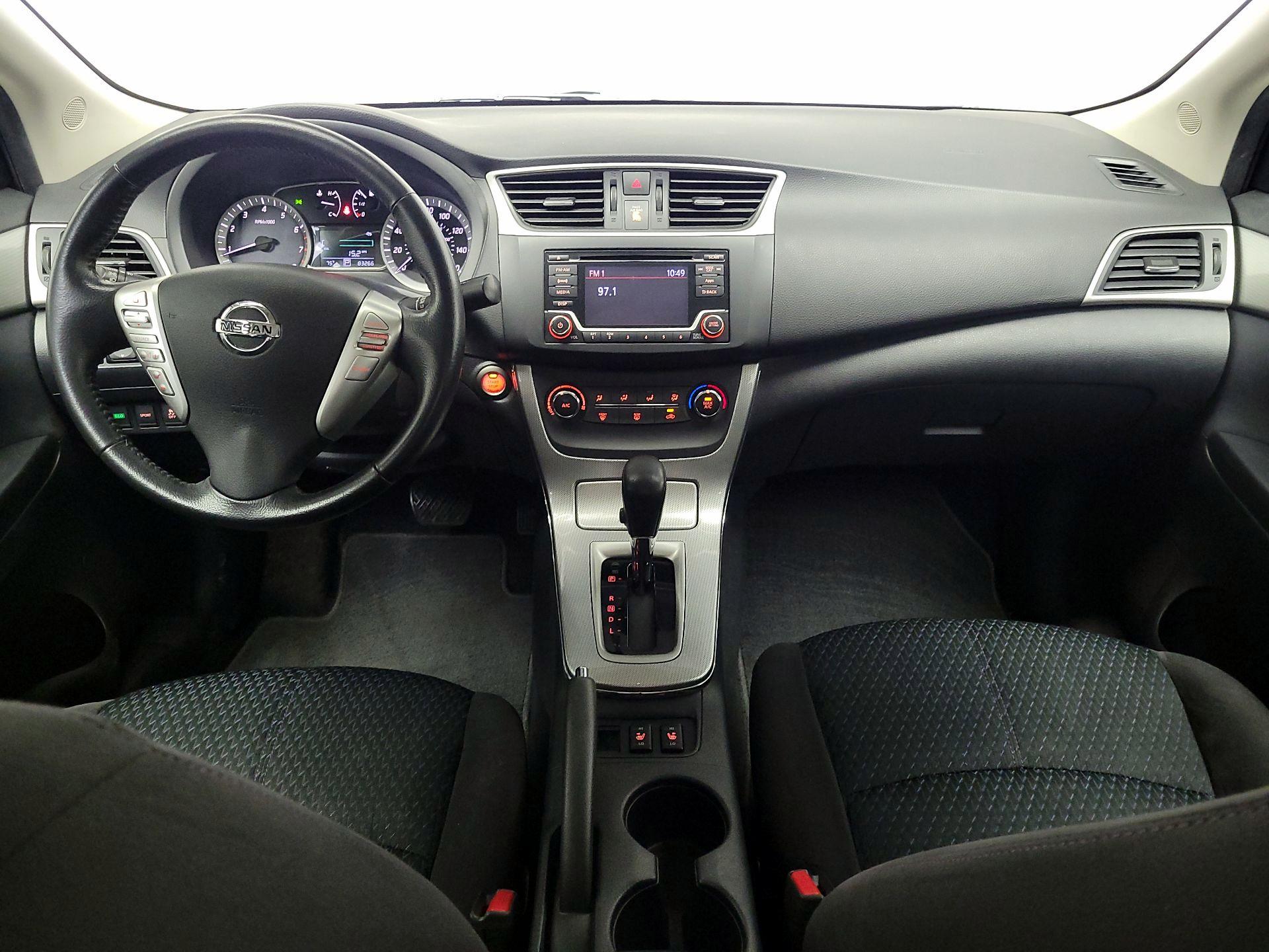 Thumbnail: 2015 Nissan Sentra - 9