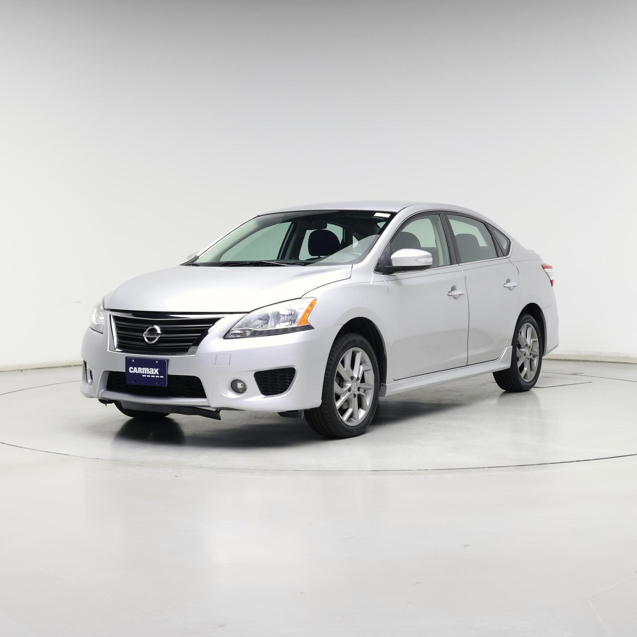 Thumbnail: 2015 Nissan Sentra - 4