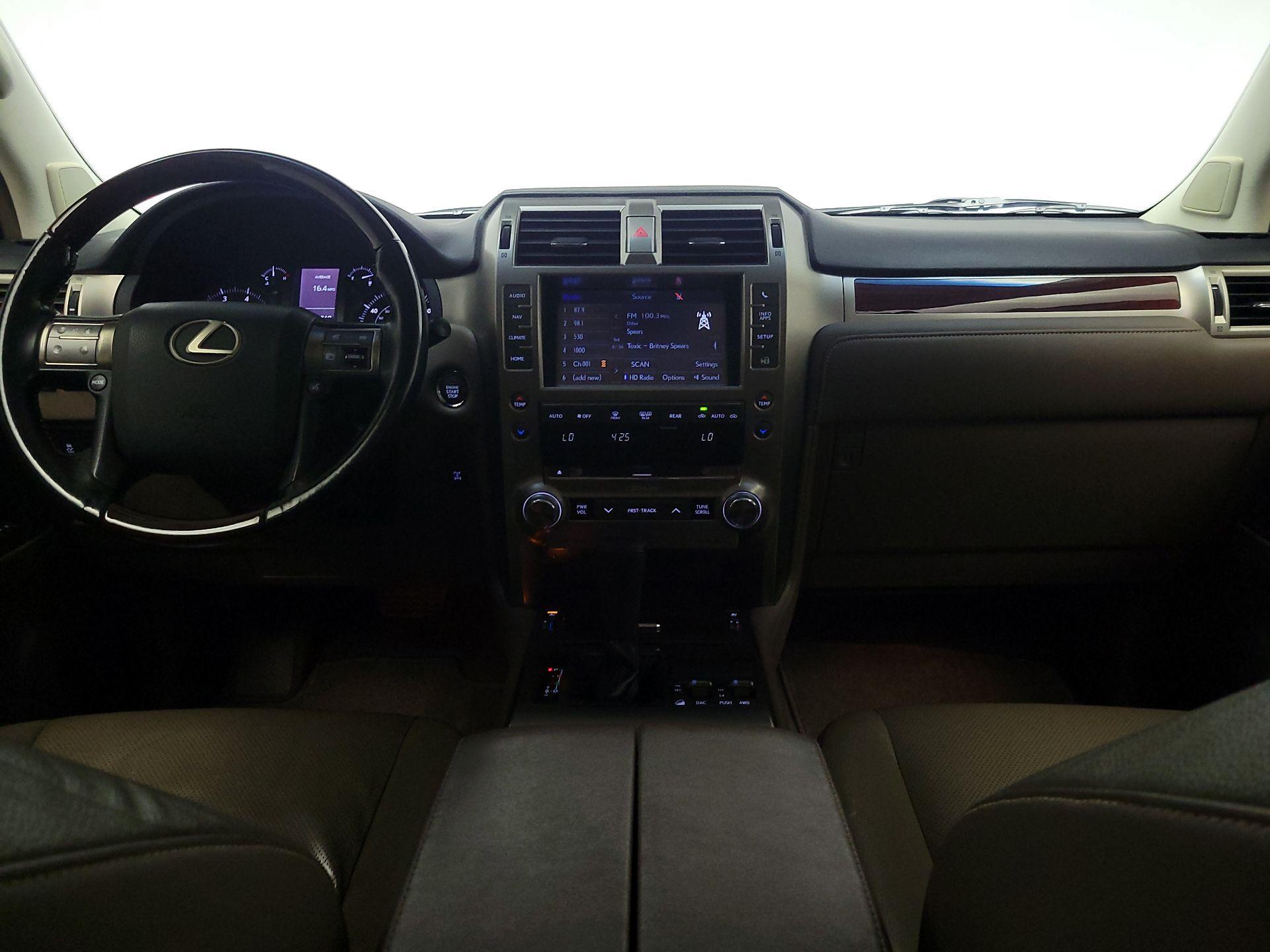 Thumbnail: 2016 Lexus GX - 9