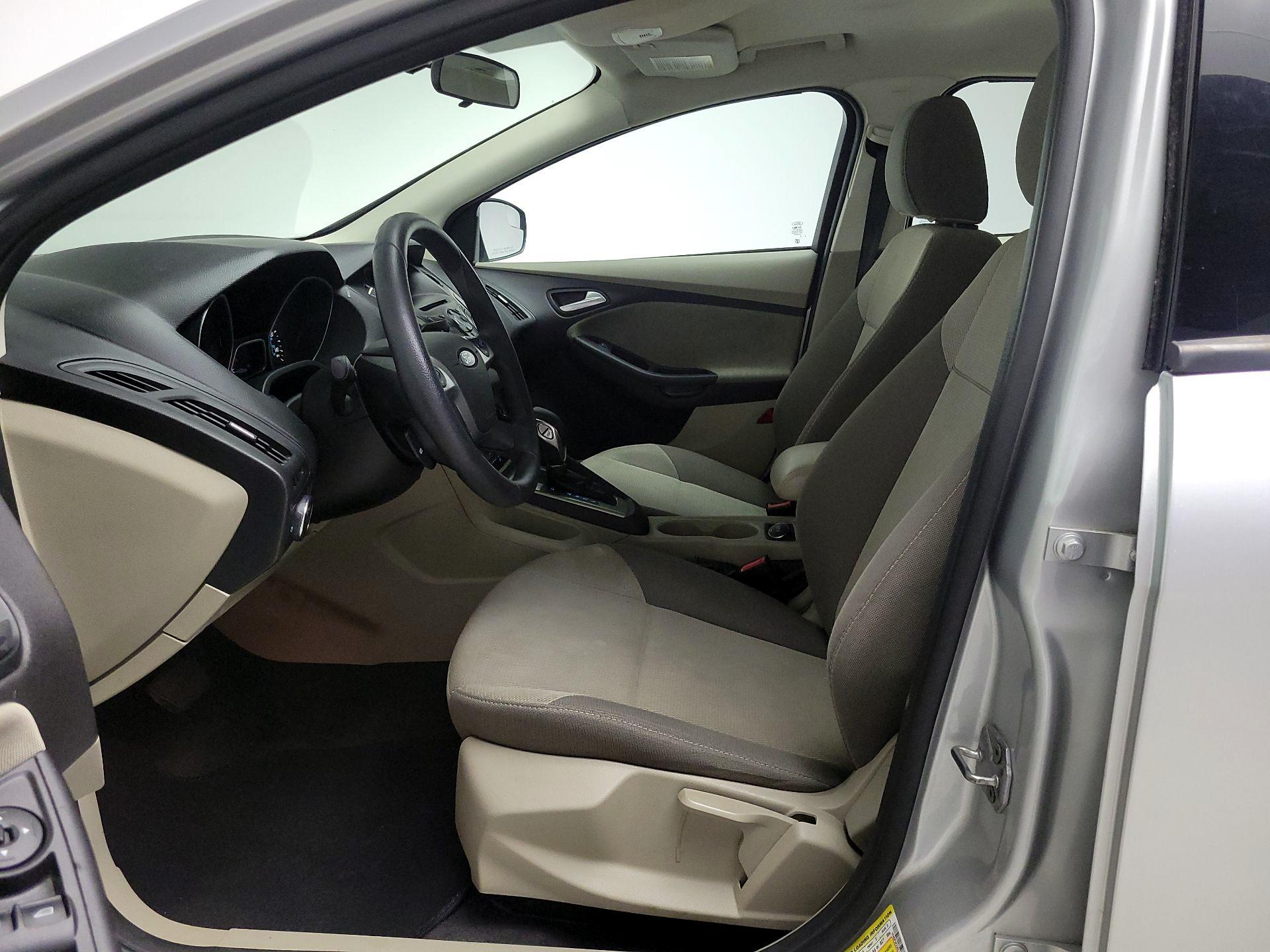 Thumbnail: 2014 Ford Focus - 11