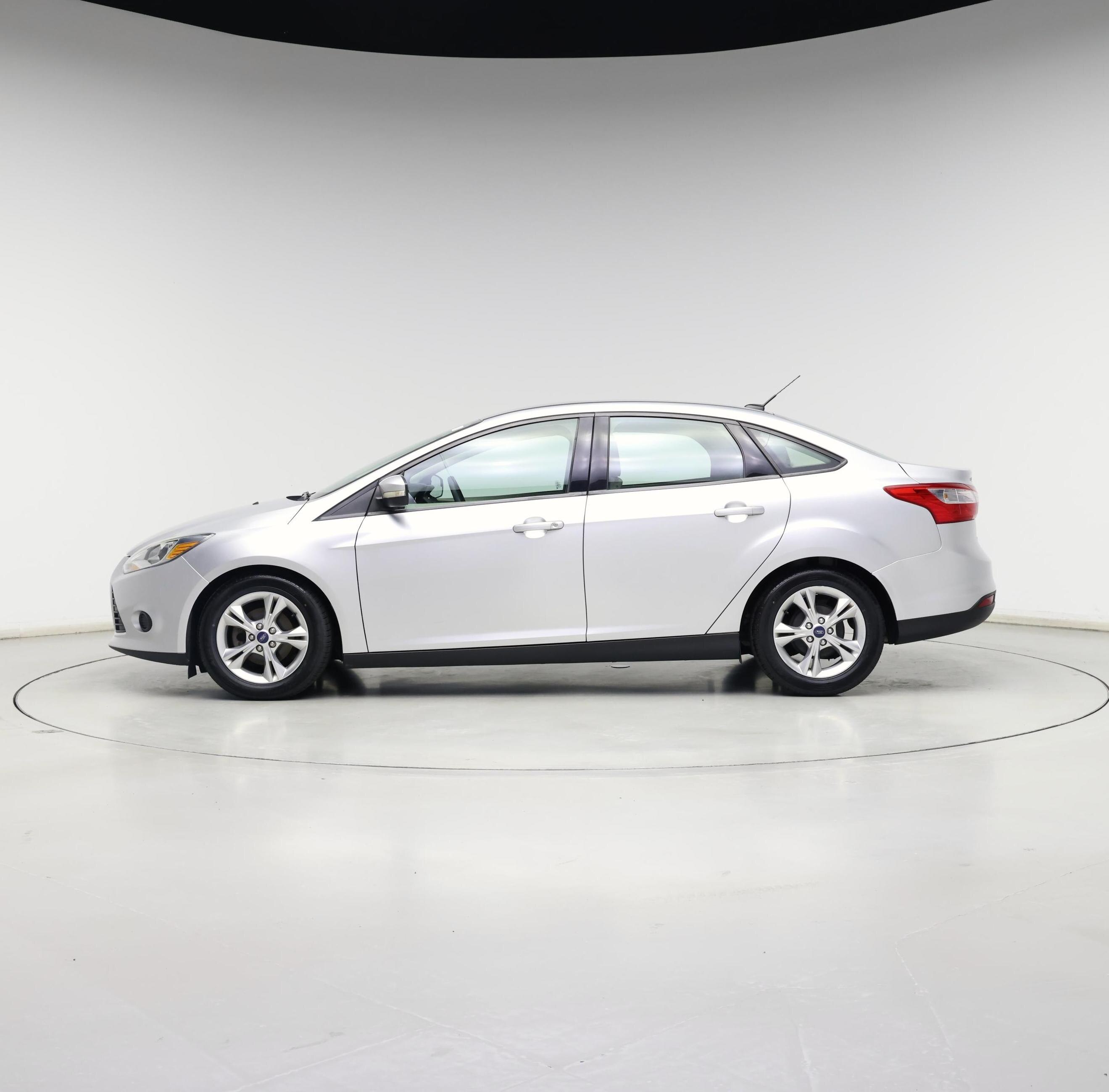 Thumbnail: 2014 Ford Focus - 3