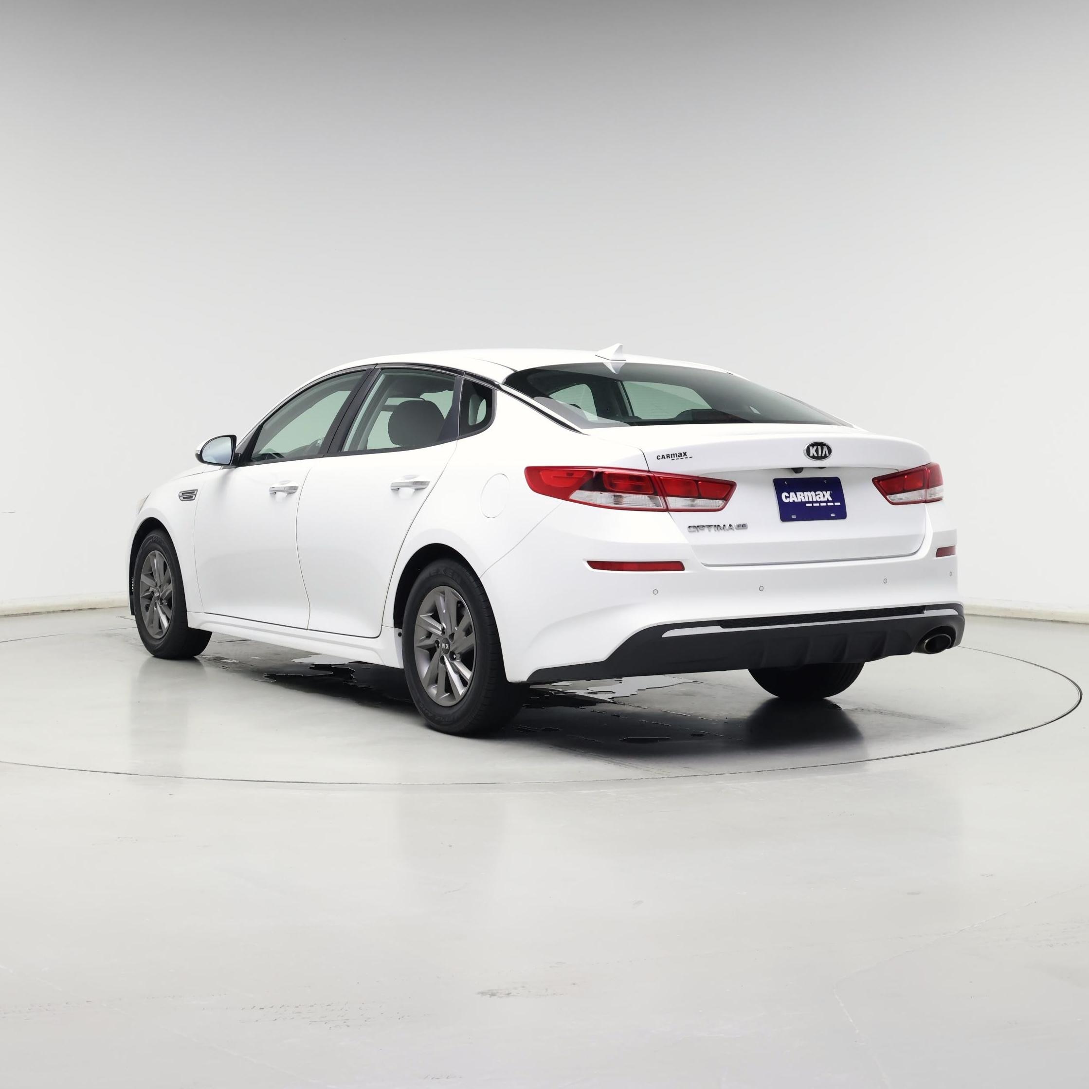 Thumbnail: 2020 Kia Optima - 2