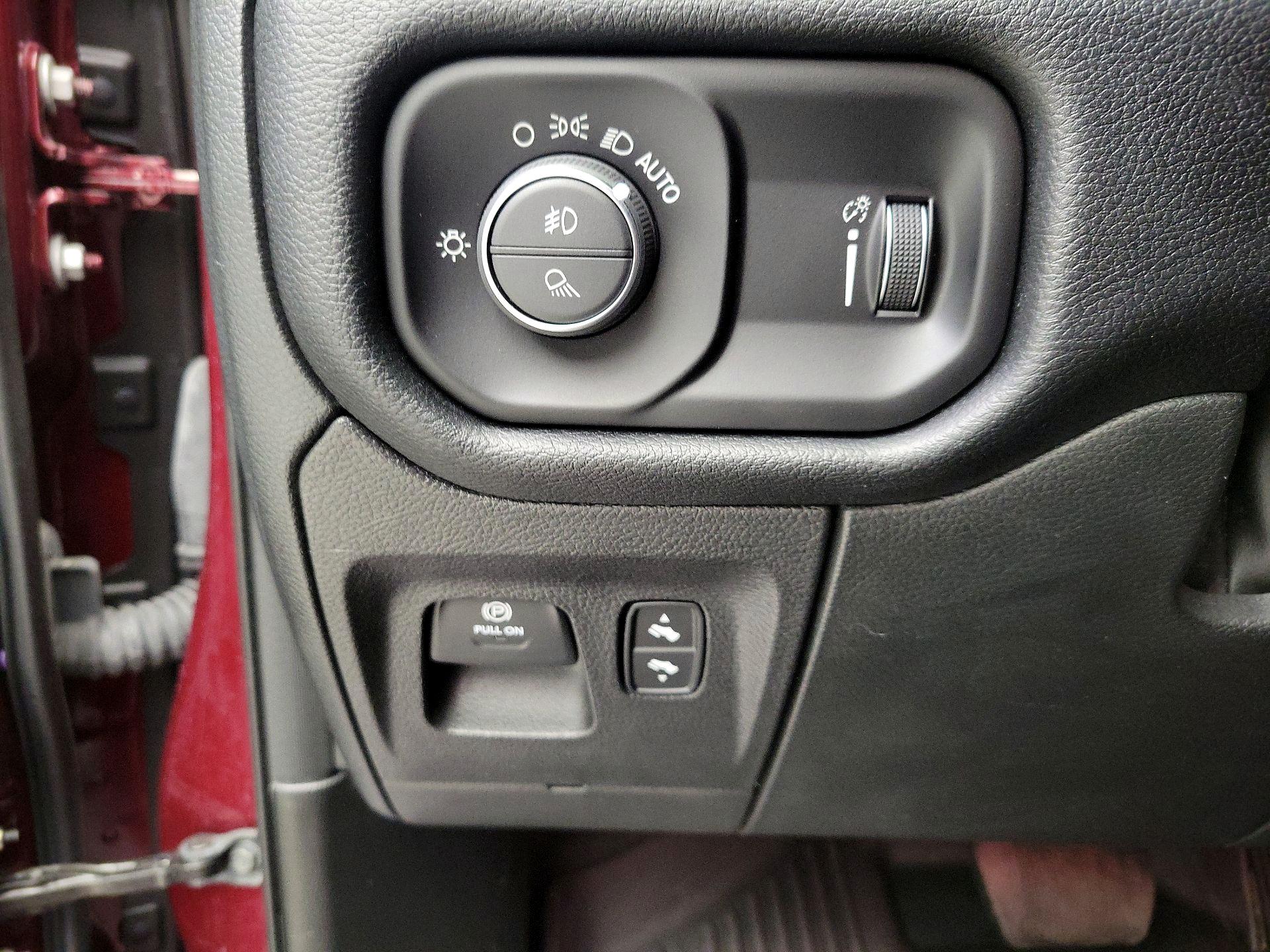 Thumbnail: 2022 RAM 1500 - 13