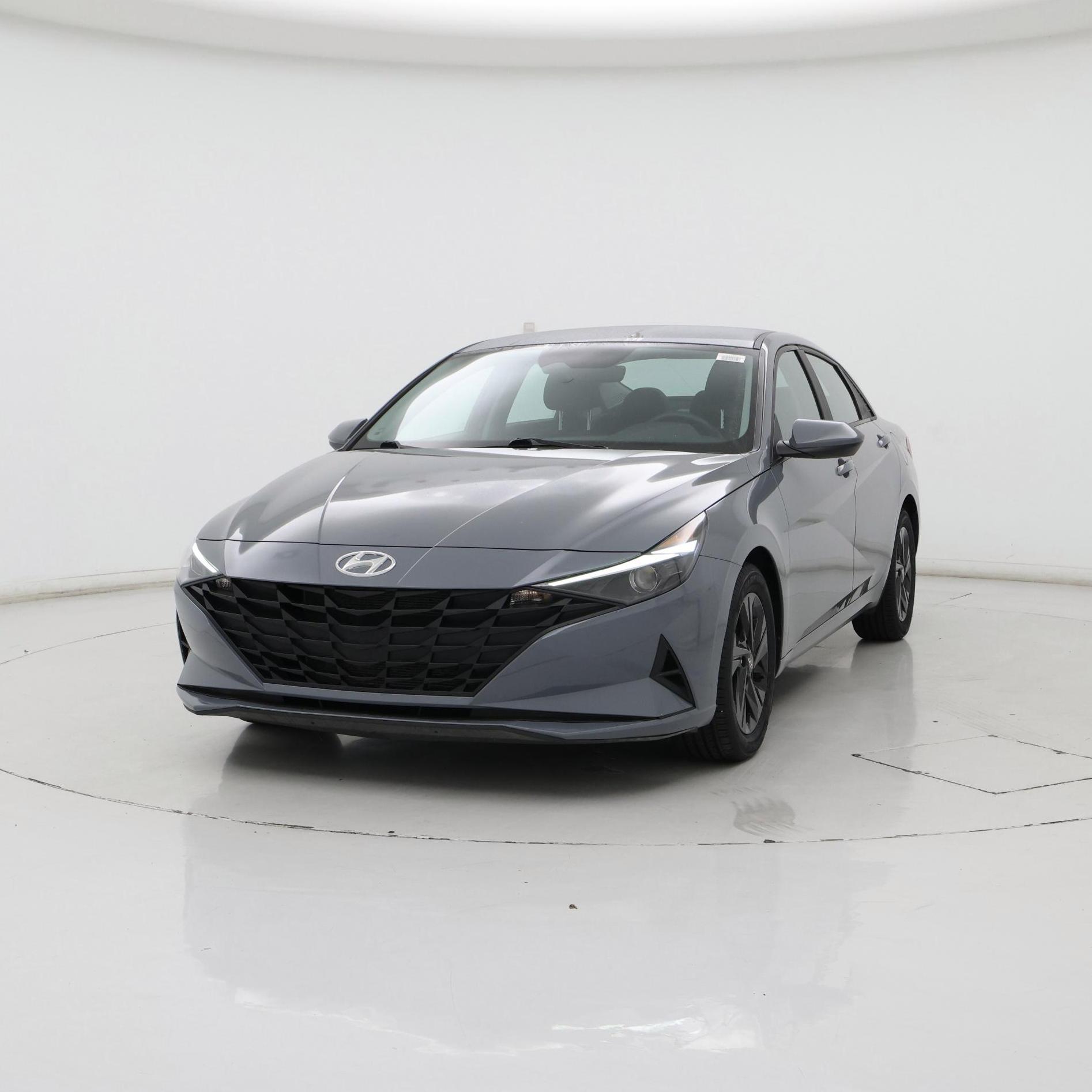 Thumbnail: 2021 Hyundai Elantra - 4