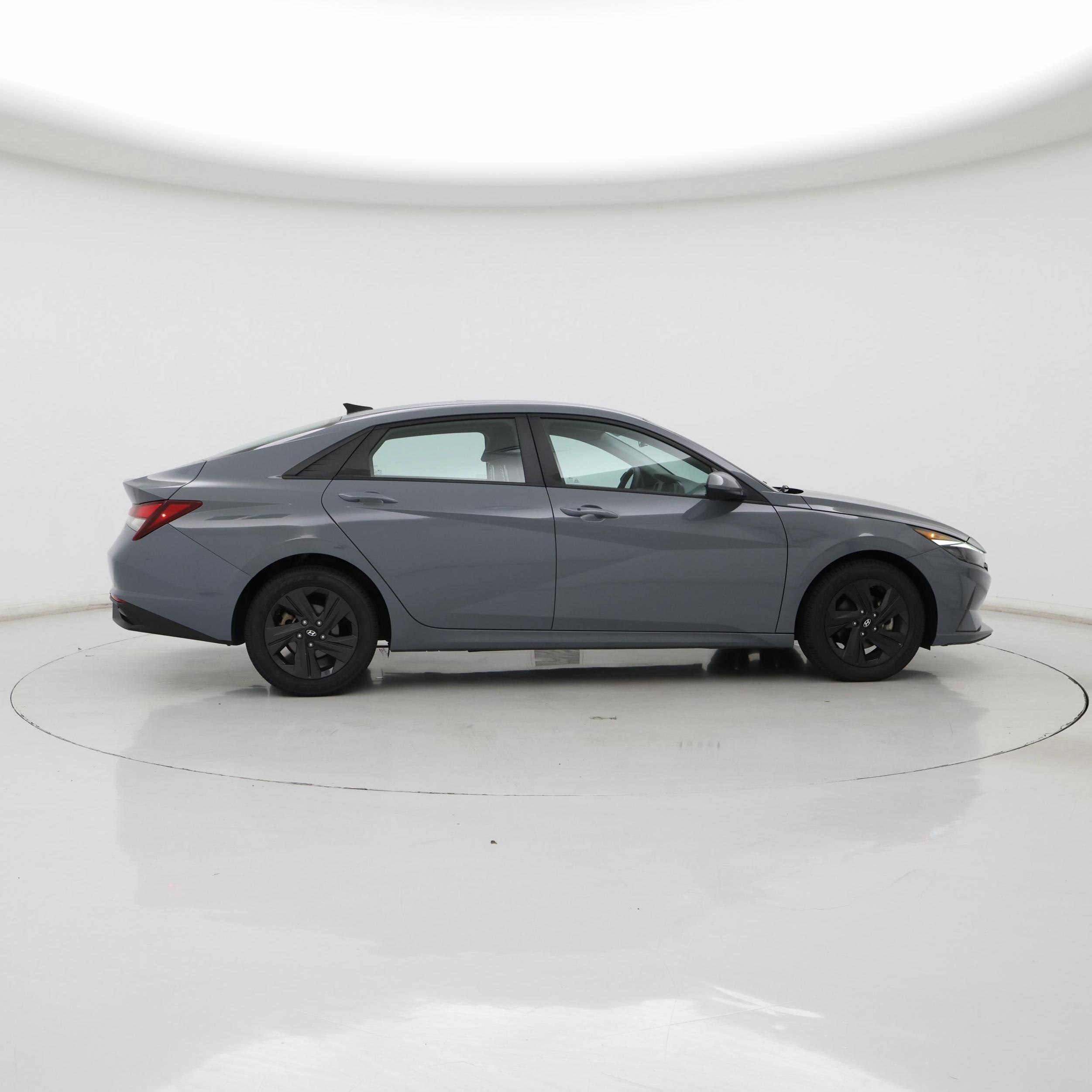 Thumbnail: 2021 Hyundai Elantra - 7