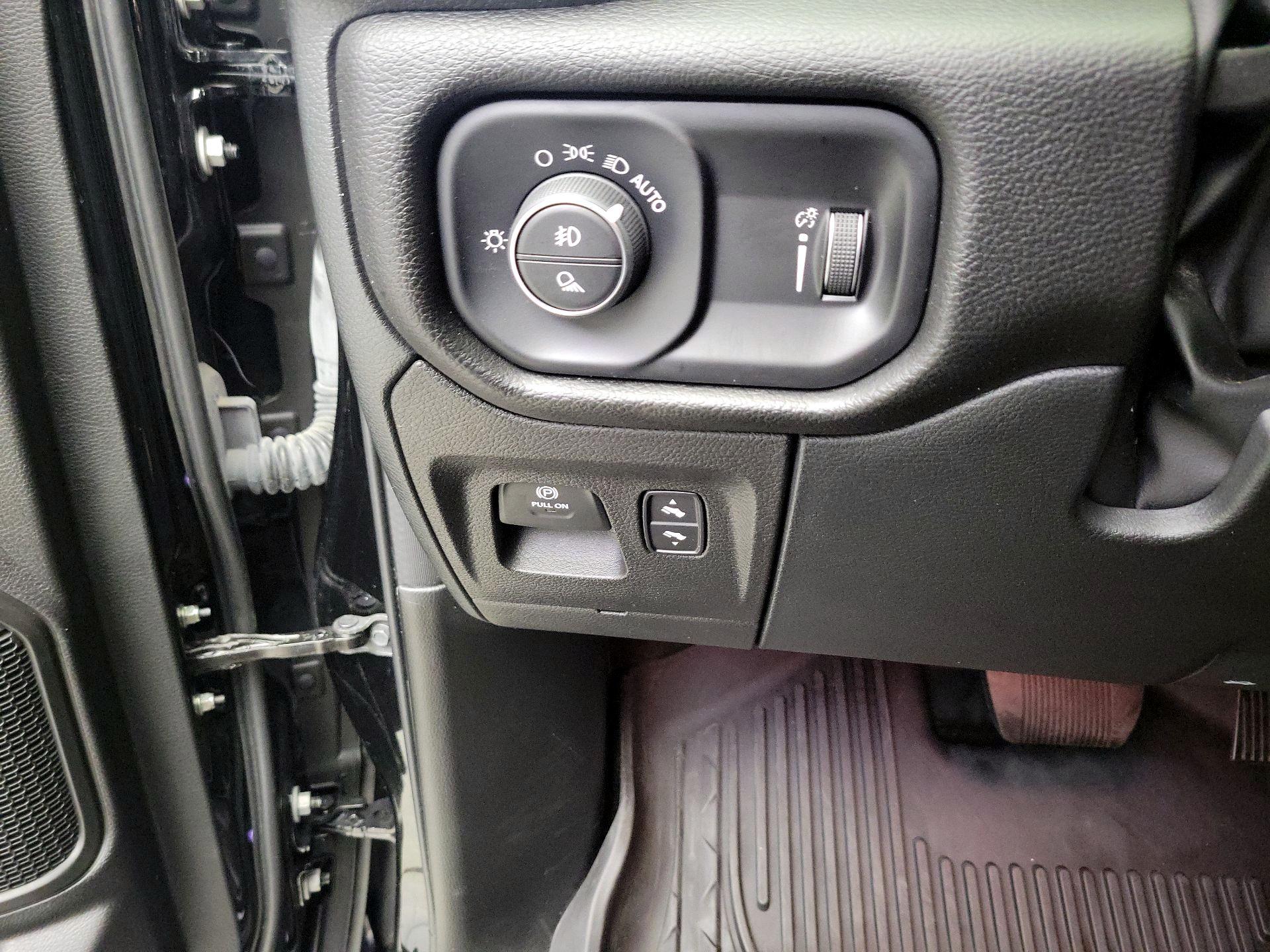 Thumbnail: 2022 RAM 1500 - 13