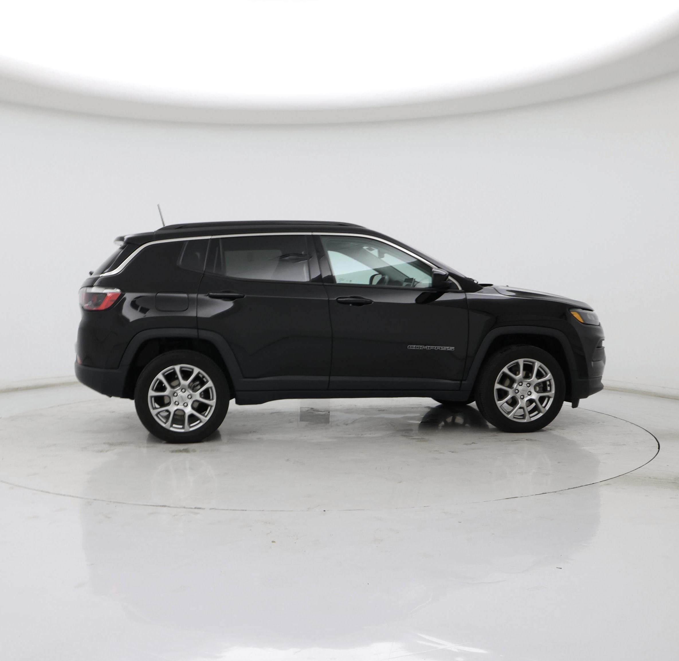 Thumbnail: 2022 Jeep Compass - 7