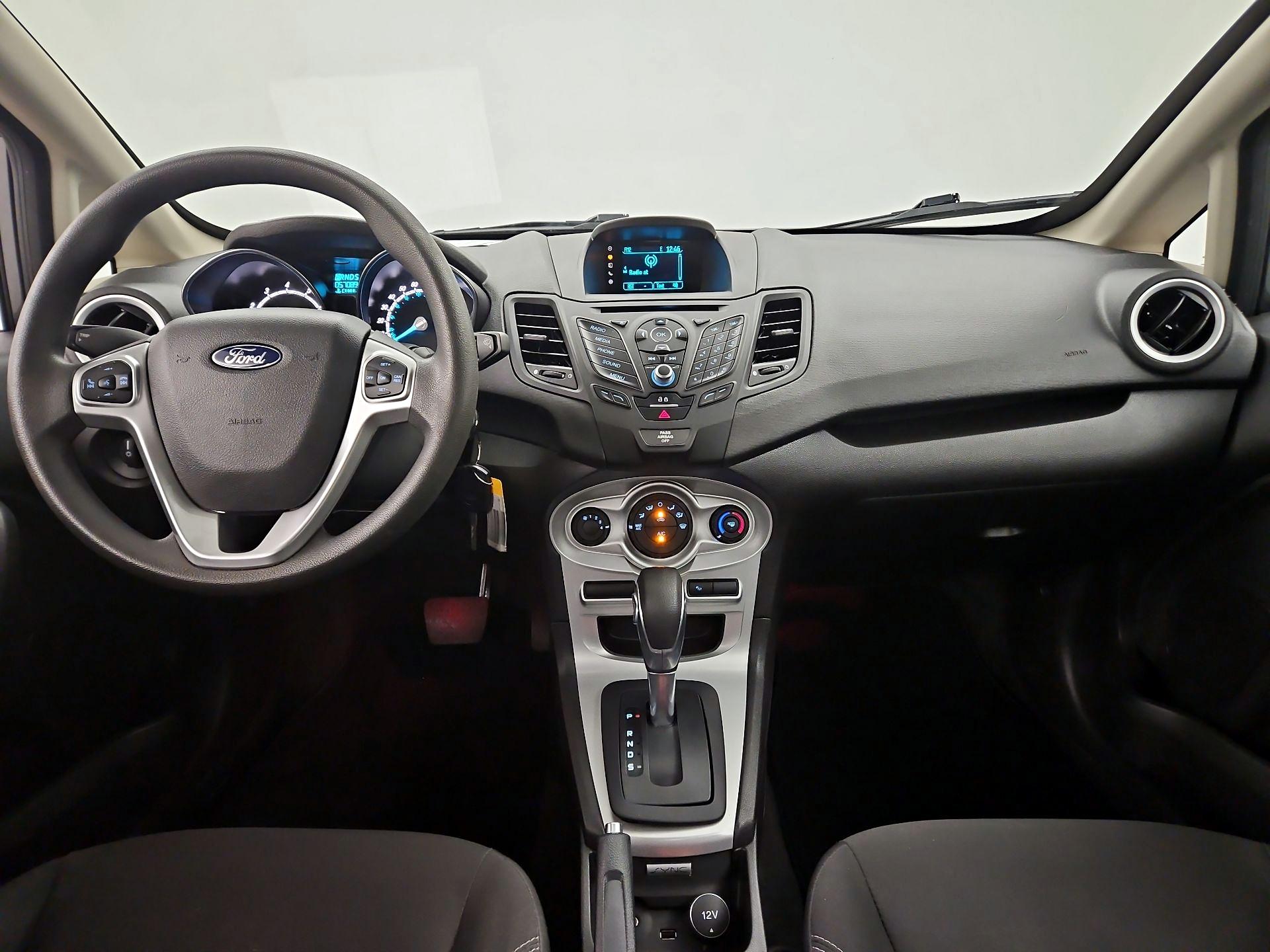 Thumbnail: 2017 Ford Fiesta - 9