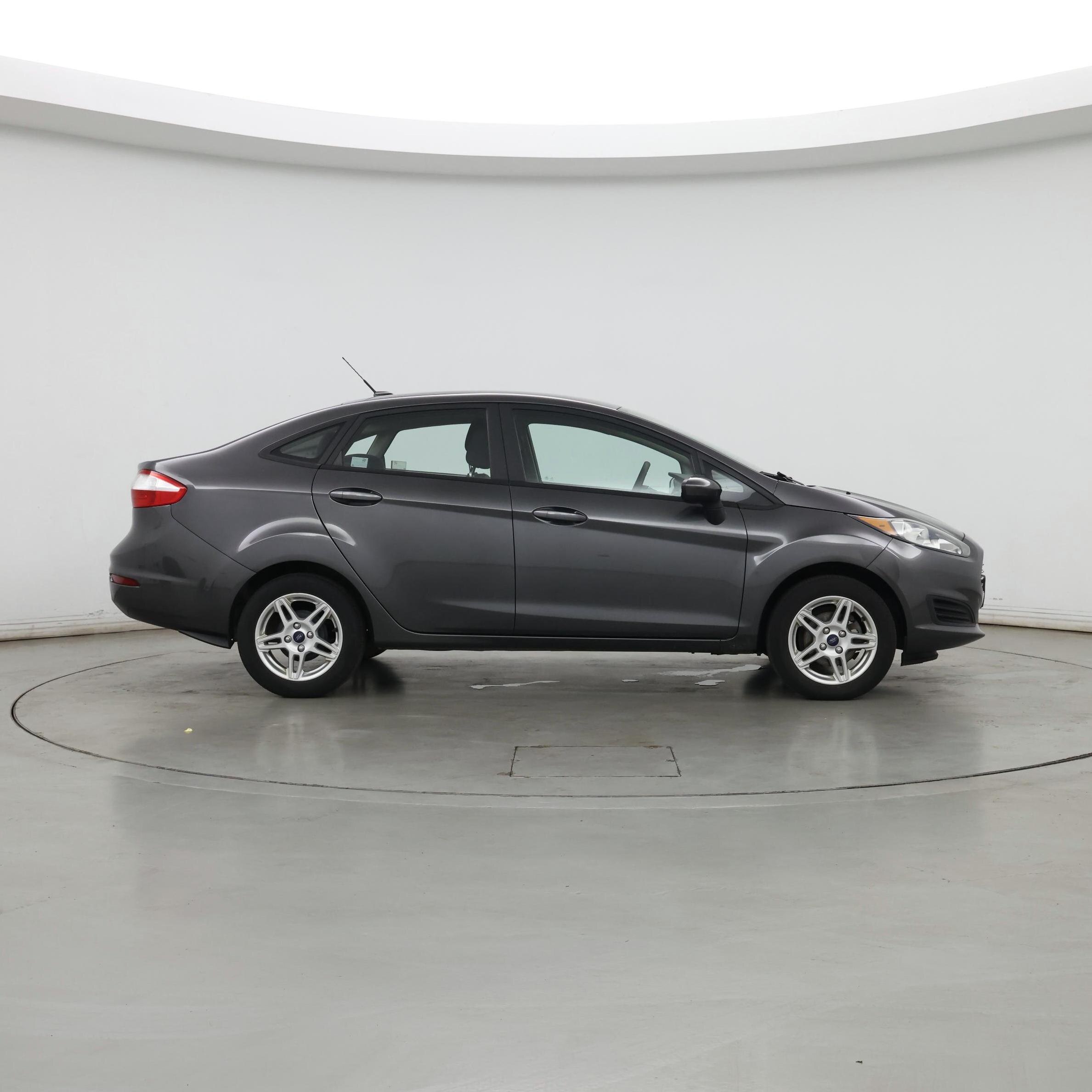 Thumbnail: 2017 Ford Fiesta - 7