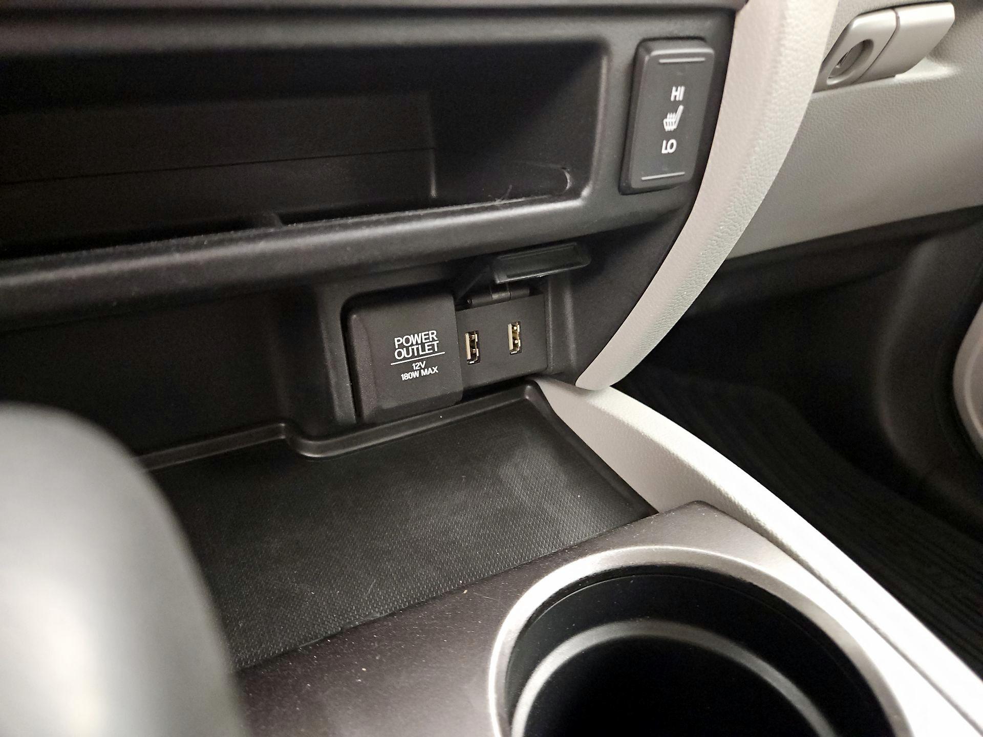 Thumbnail: 2016 Honda Pilot - 18