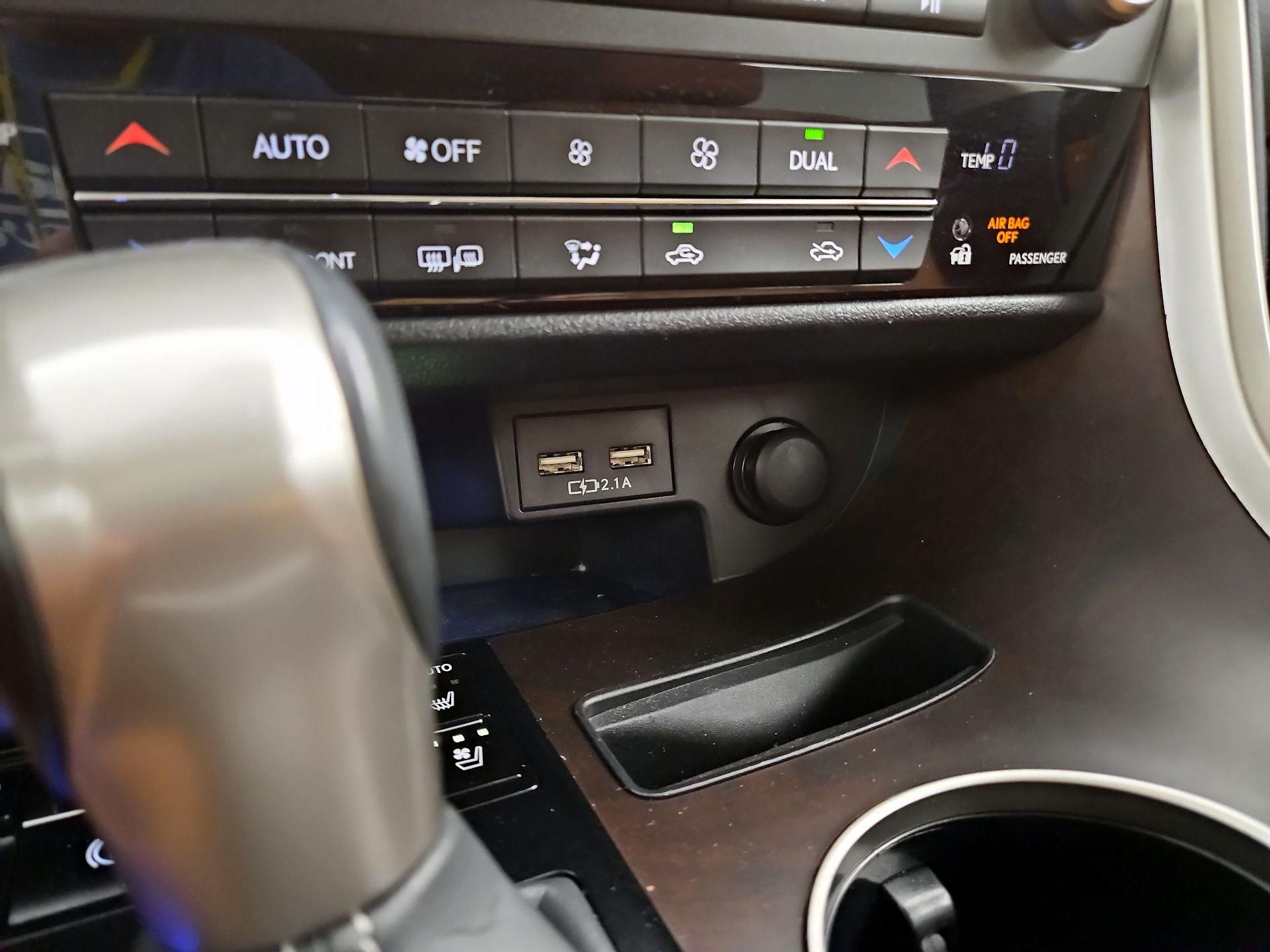 Thumbnail: 2022 Lexus RX - 18