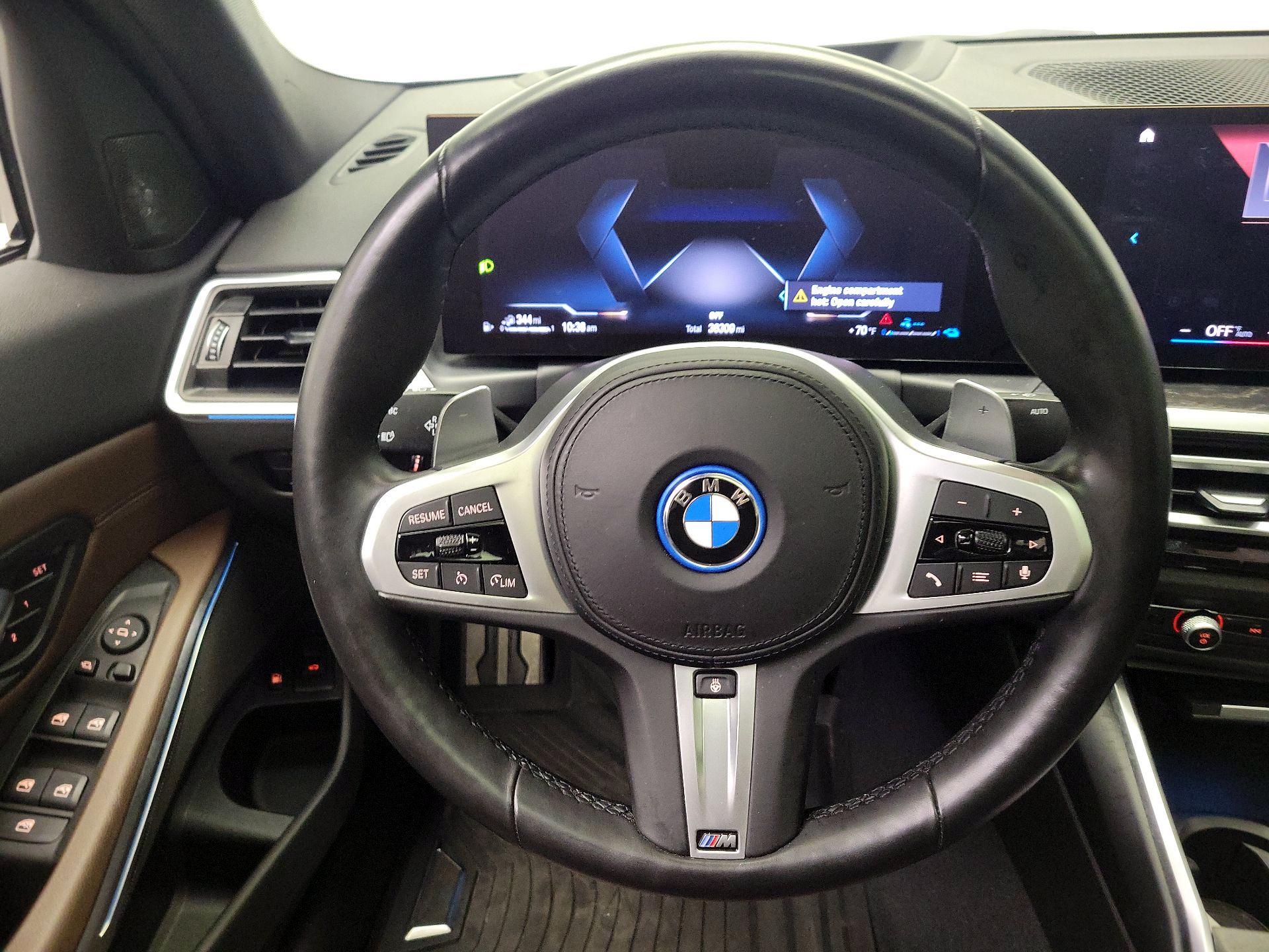 Thumbnail: 2023 BMW 3 Series - 10