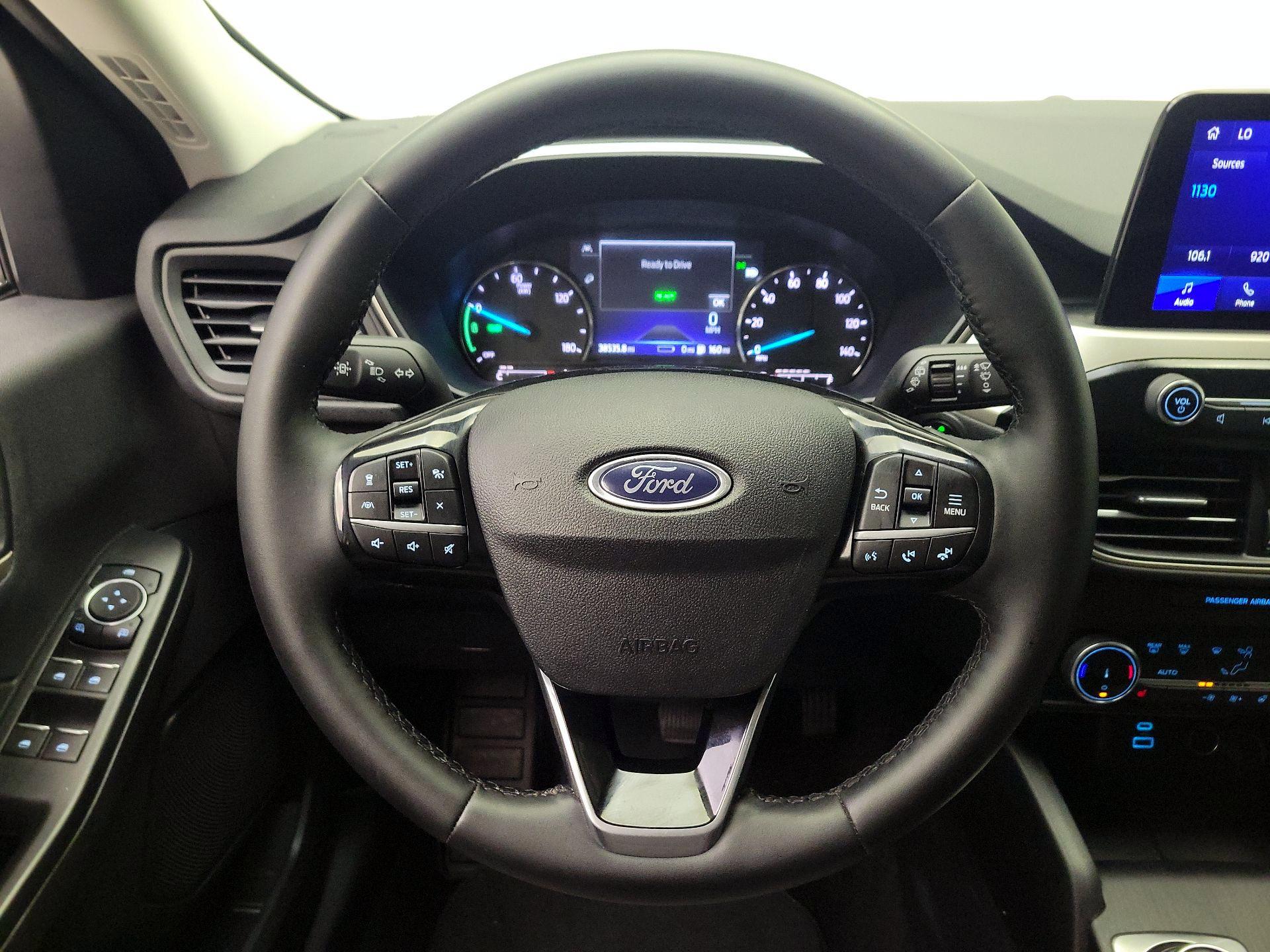 Thumbnail: 2022 Ford Escape - 10