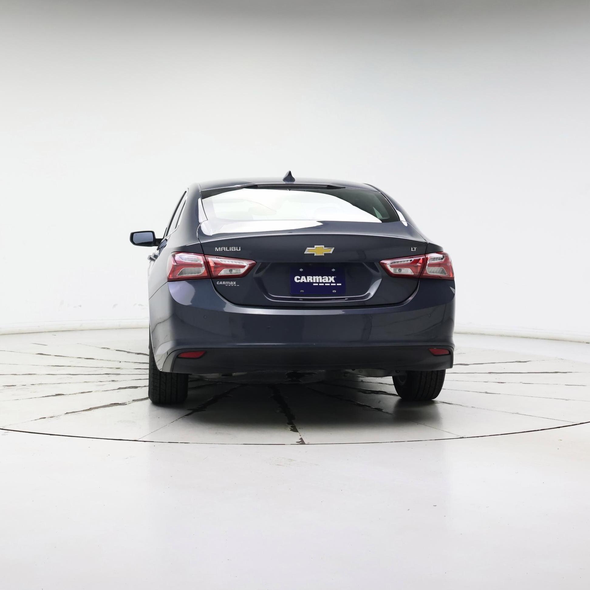 Thumbnail: 2021 Chevrolet Malibu - 6