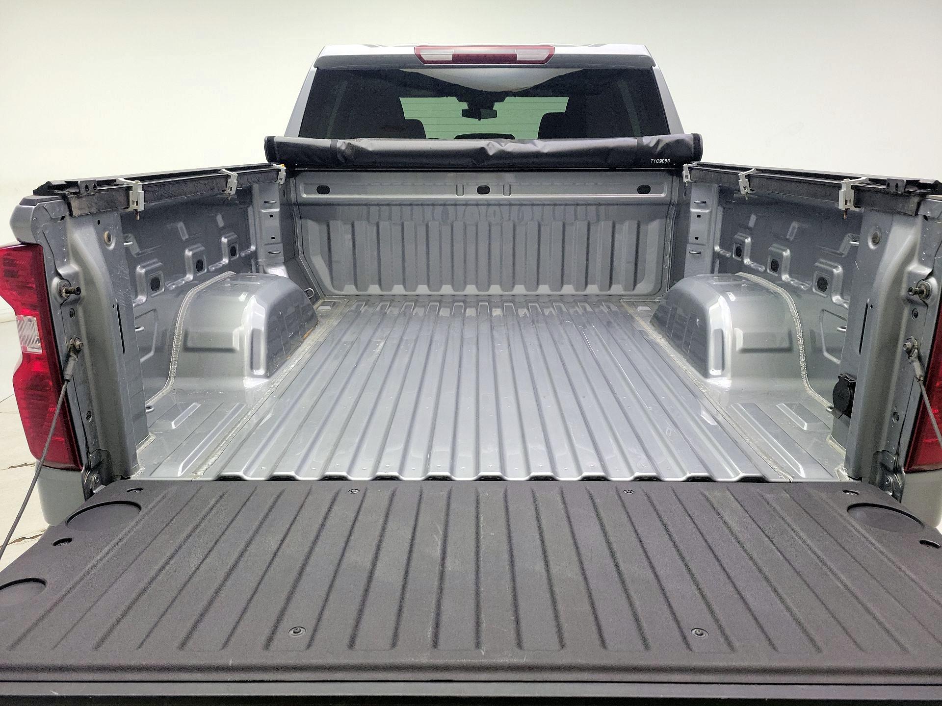 Thumbnail: 2023 Chevrolet Silverado 1500 - 20