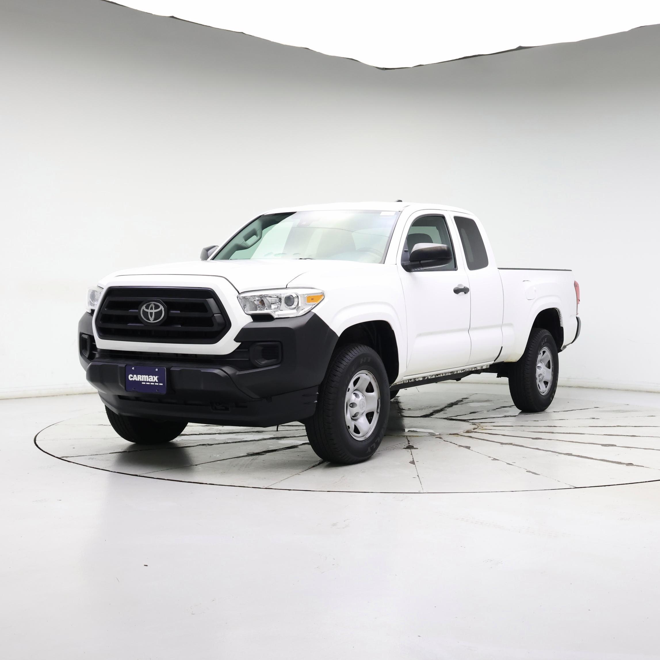 Thumbnail: 2020 Toyota Tacoma - 4