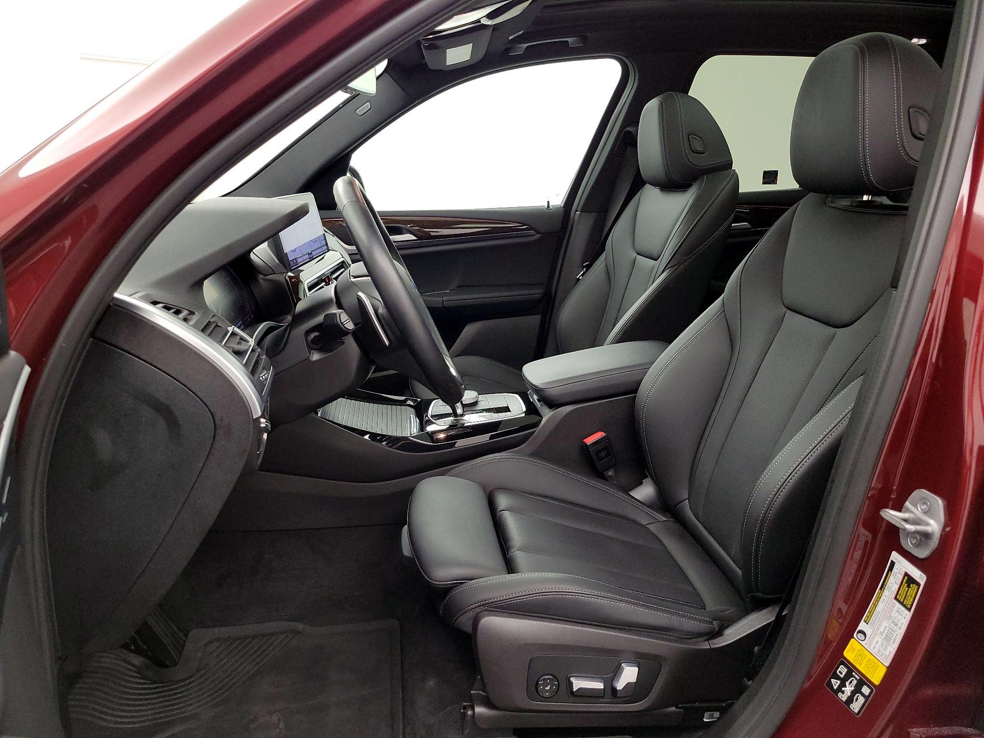 Thumbnail: 2022 BMW X3 - 11