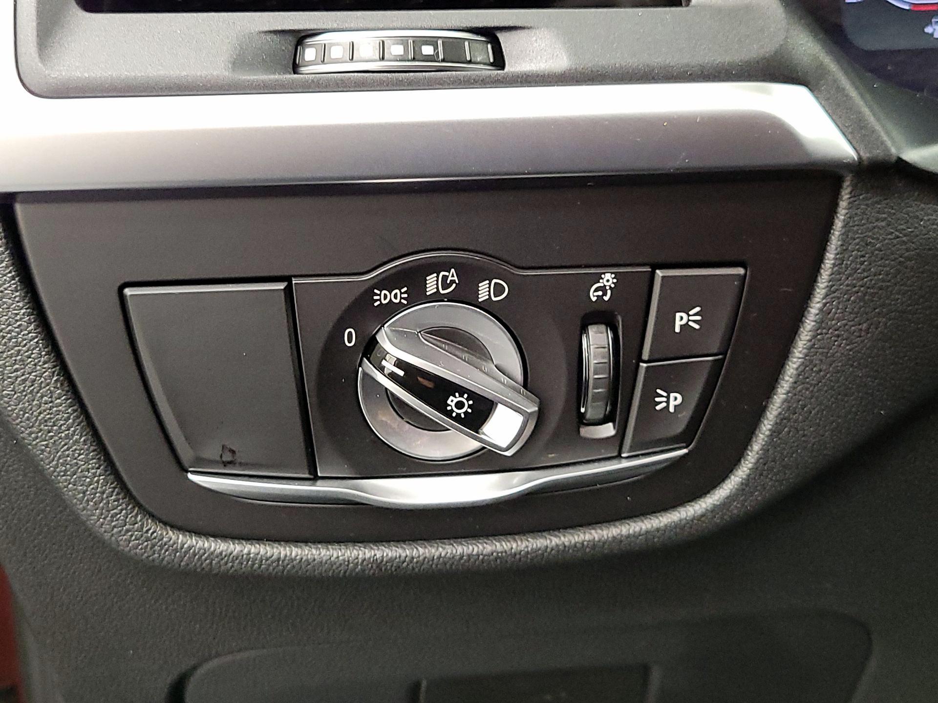 Thumbnail: 2022 BMW X3 - 13