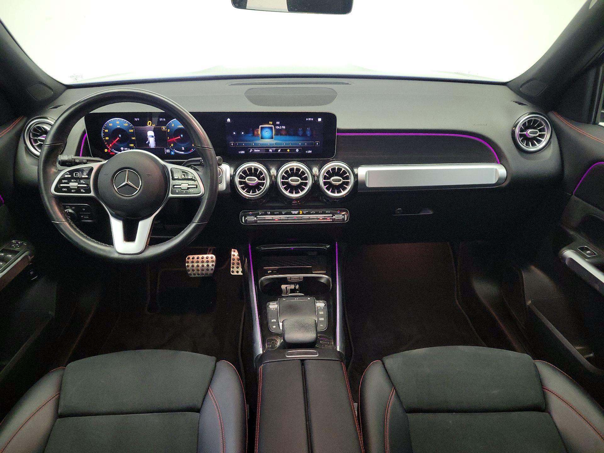Thumbnail: 2021 Mercedes-Benz GLB - 9