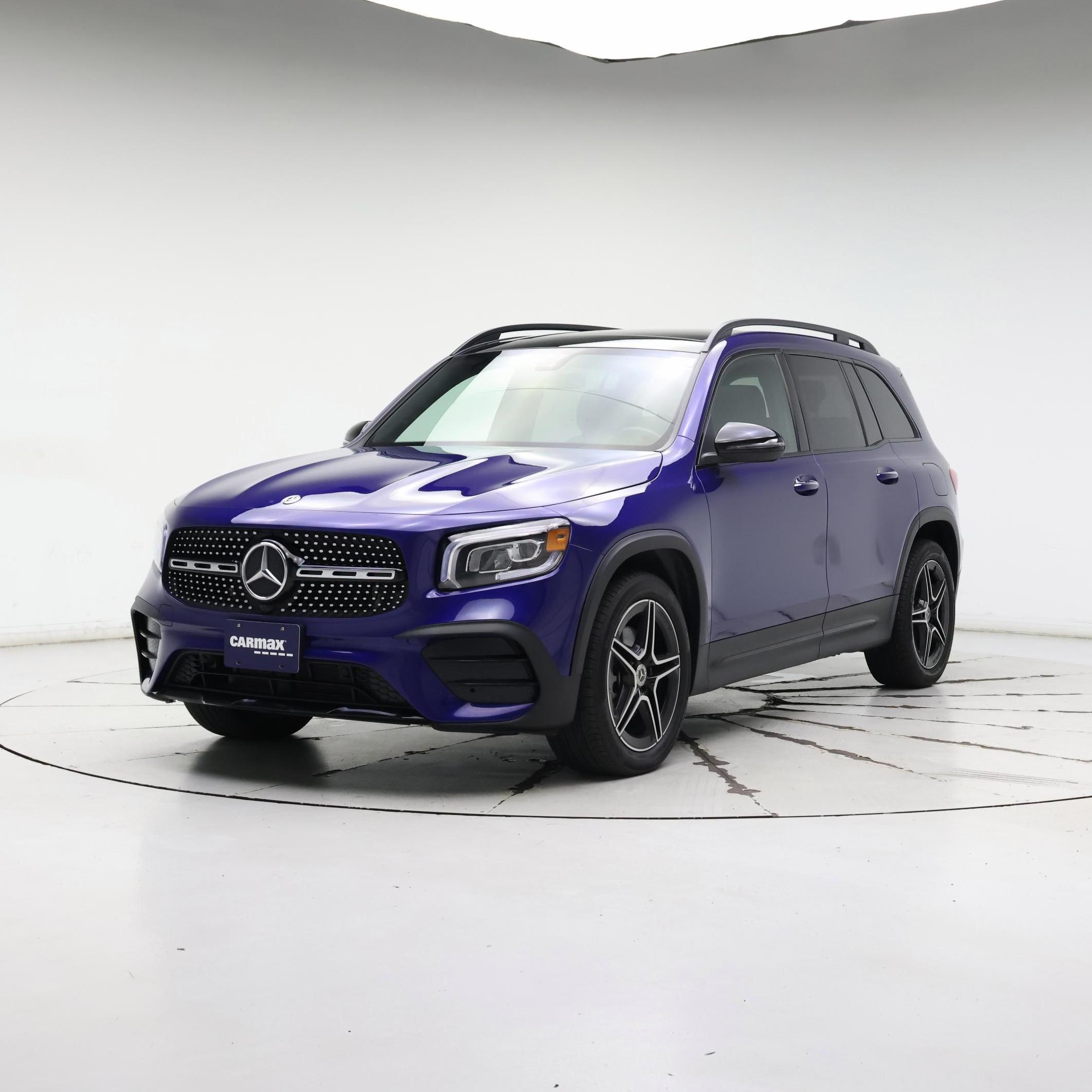 Thumbnail: 2021 Mercedes-Benz GLB - 4