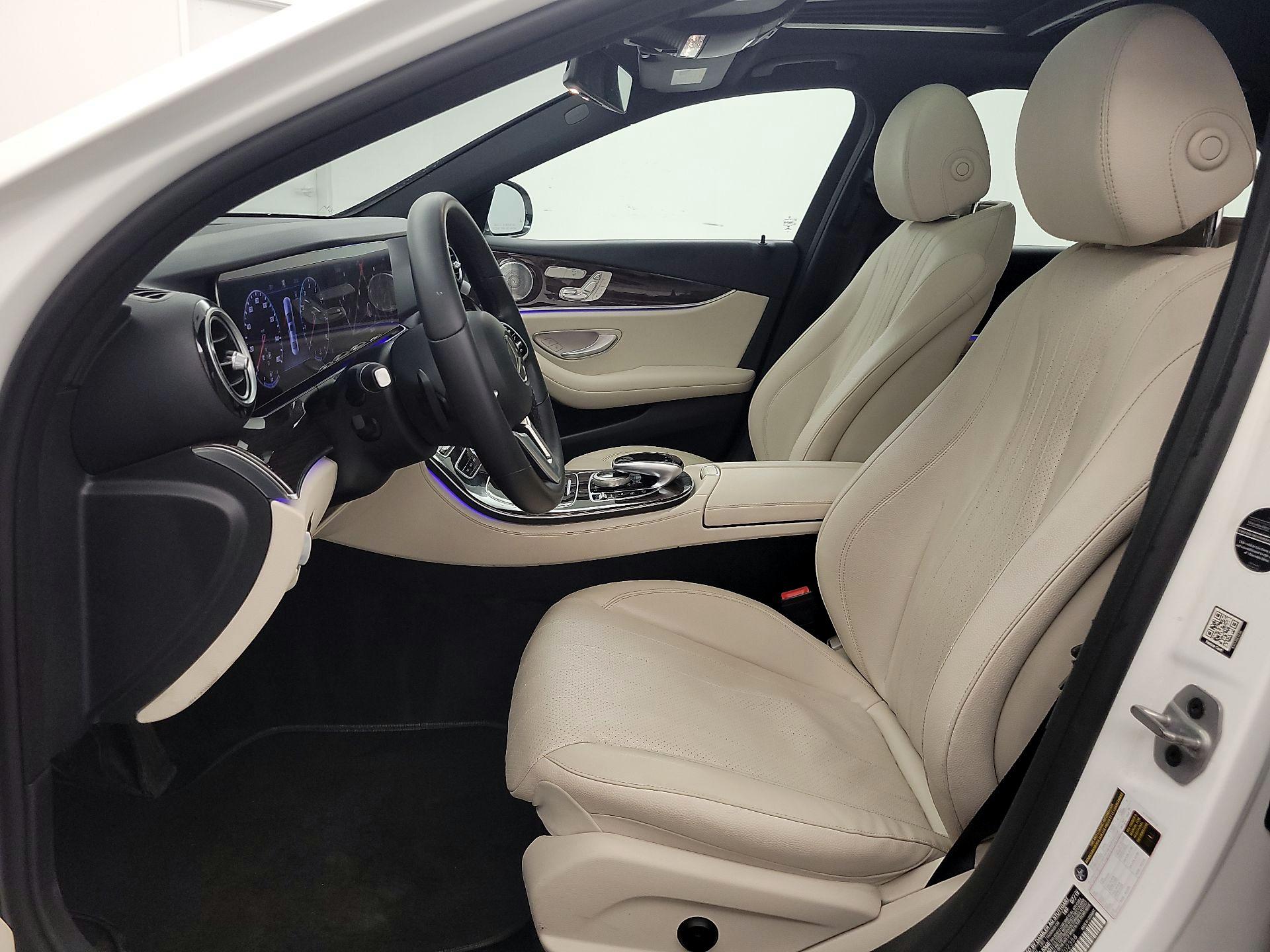 Thumbnail: 2020 Mercedes-Benz E-Class - 11