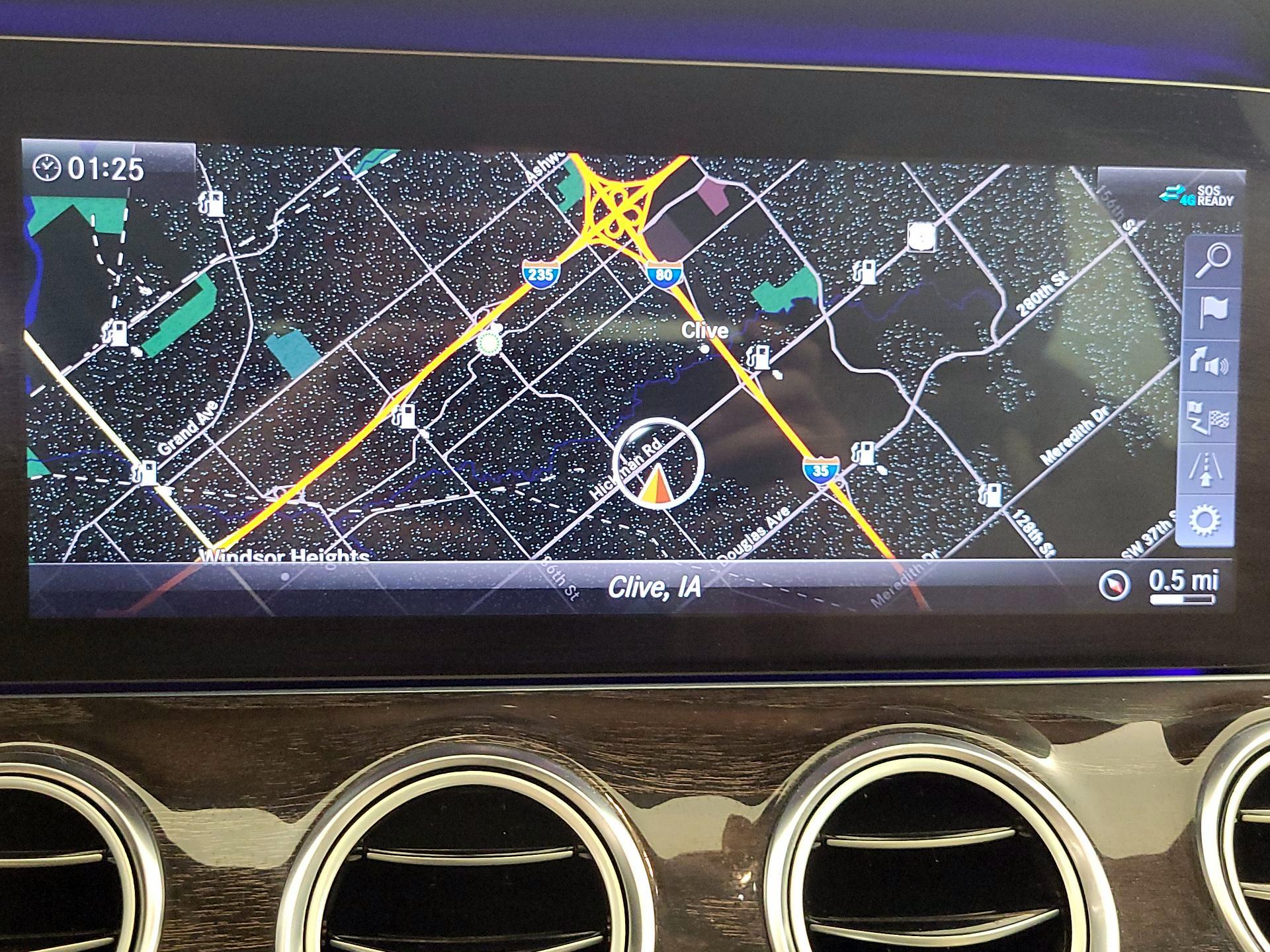 Thumbnail: 2020 Mercedes-Benz E-Class - 14