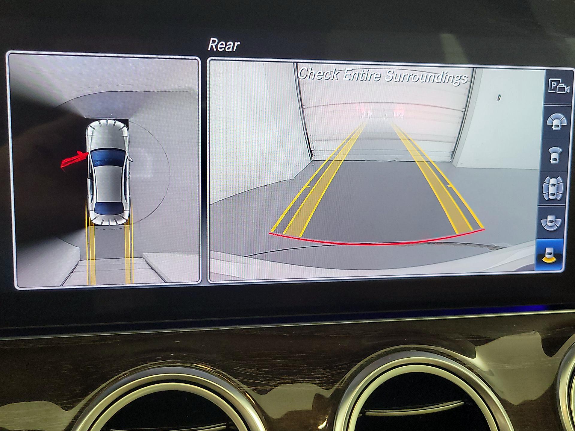 Thumbnail: 2020 Mercedes-Benz E-Class - 15