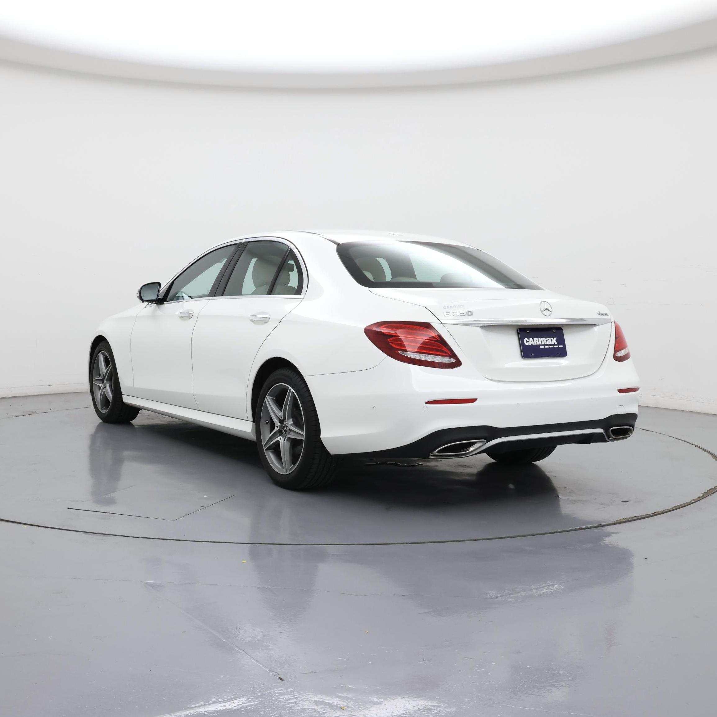 Thumbnail: 2020 Mercedes-Benz E-Class - 2