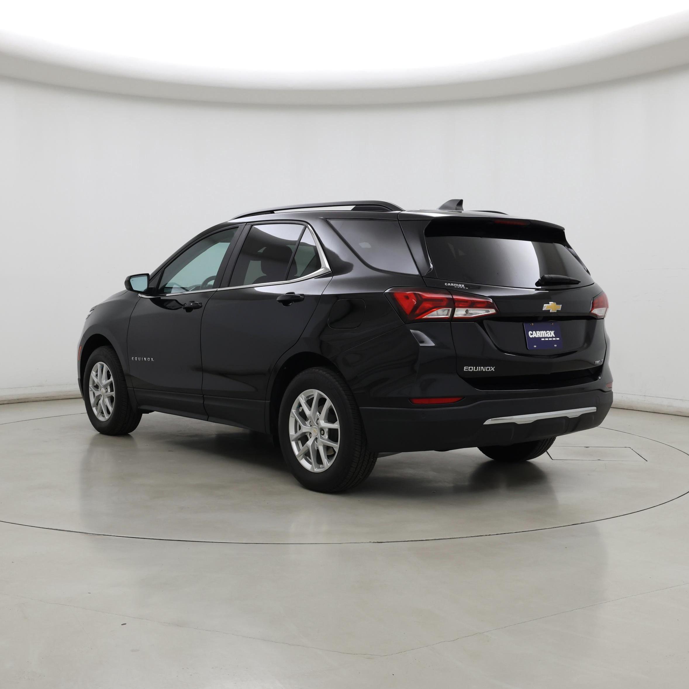 Thumbnail: 2022 Chevrolet Equinox - 2