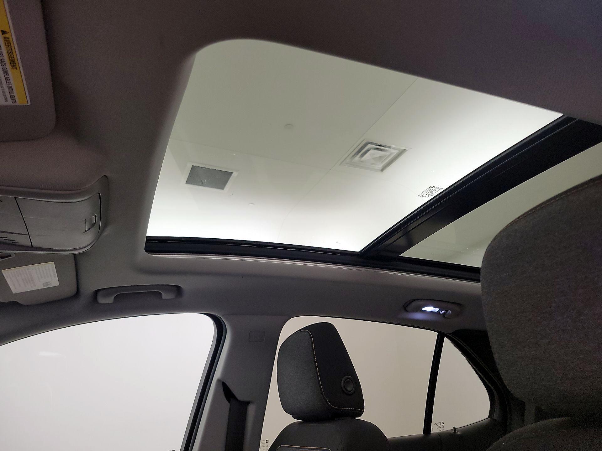 Thumbnail: 2022 Chevrolet Equinox - 19