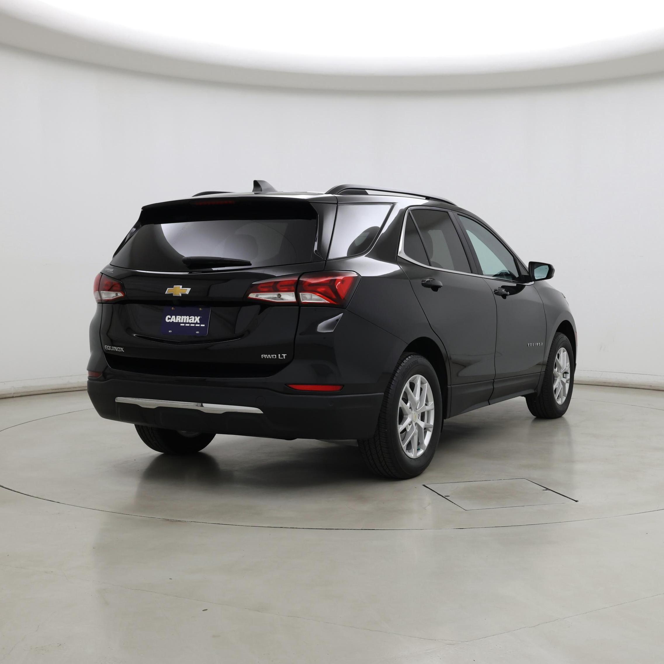 Thumbnail: 2022 Chevrolet Equinox - 8