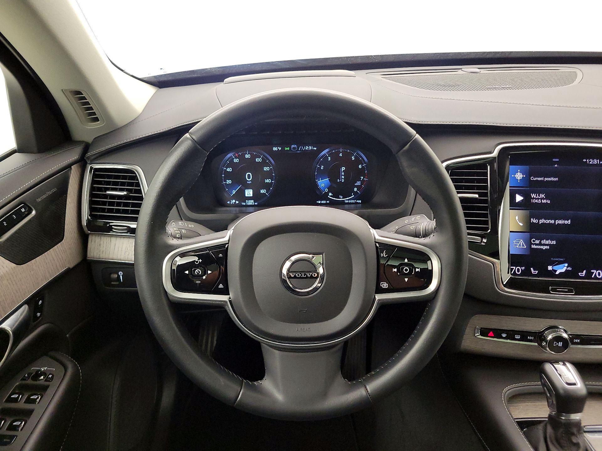 Thumbnail: 2022 Volvo XC90 - 10