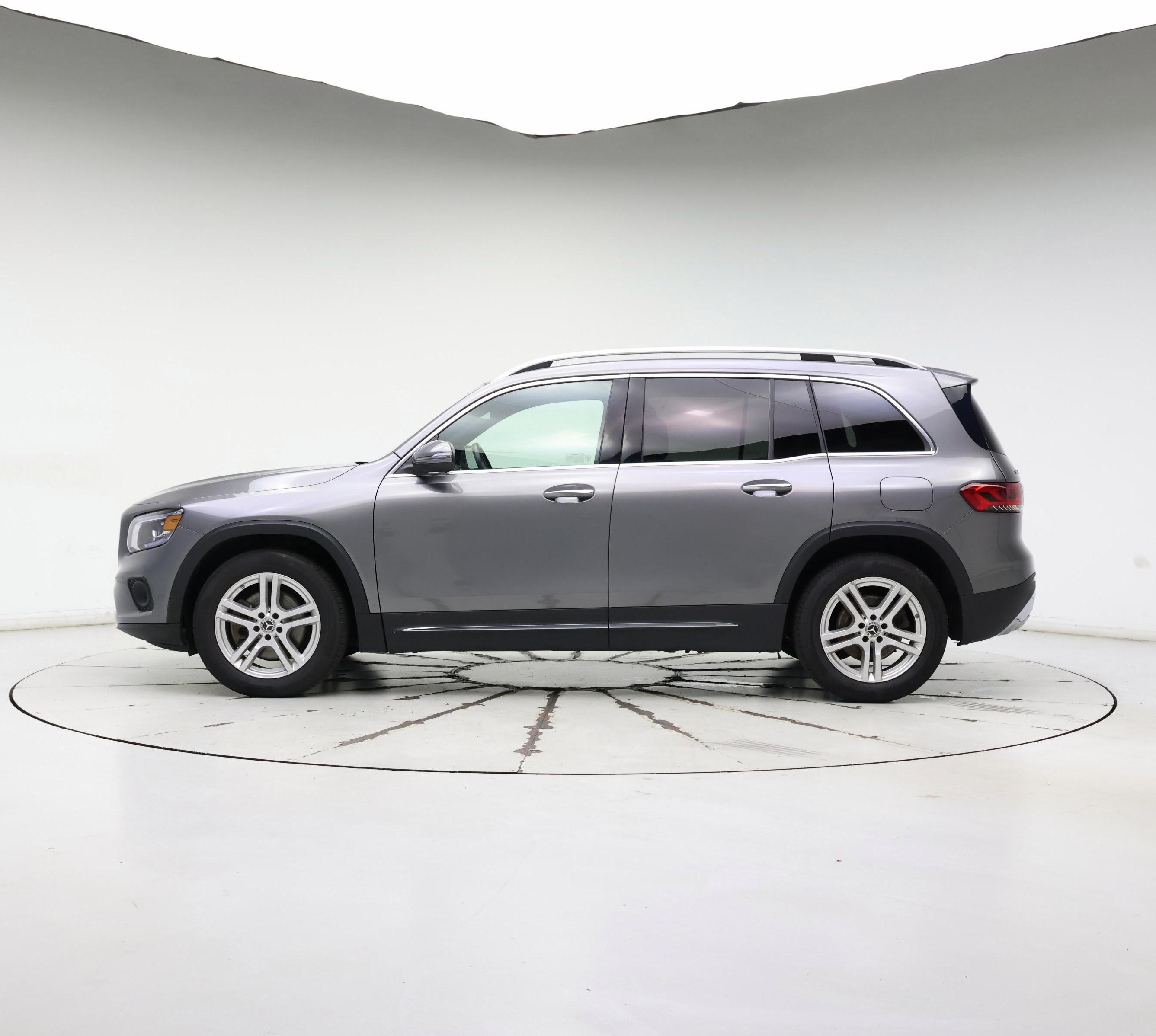 Thumbnail: 2021 Mercedes-Benz GLB - 3