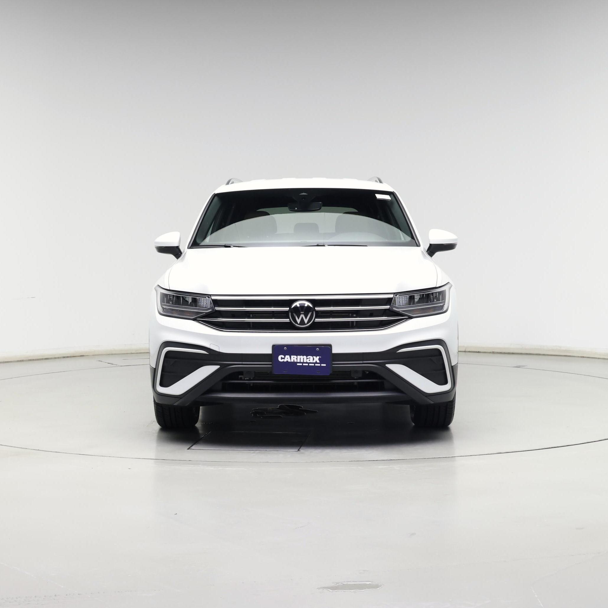 Thumbnail: 2023 Volkswagen Tiguan - 5