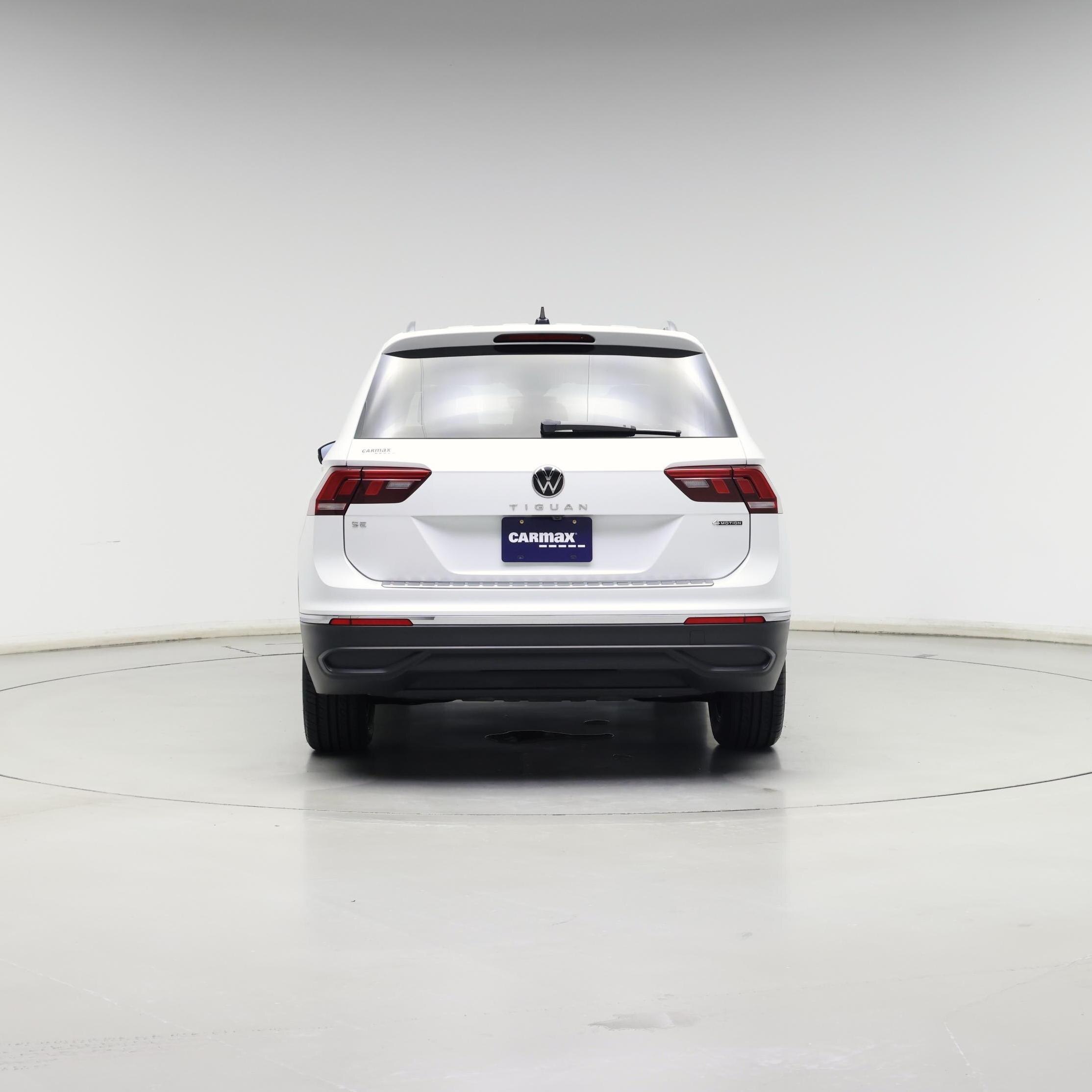 Thumbnail: 2023 Volkswagen Tiguan - 6