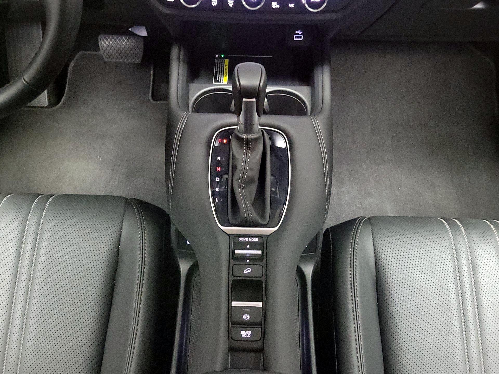 Thumbnail: 2025 Honda HR-V - 17