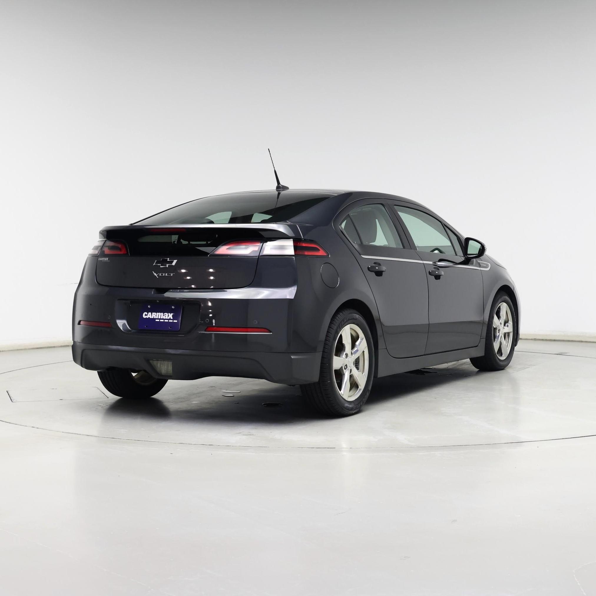 Thumbnail: 2014 Chevrolet Volt - 8
