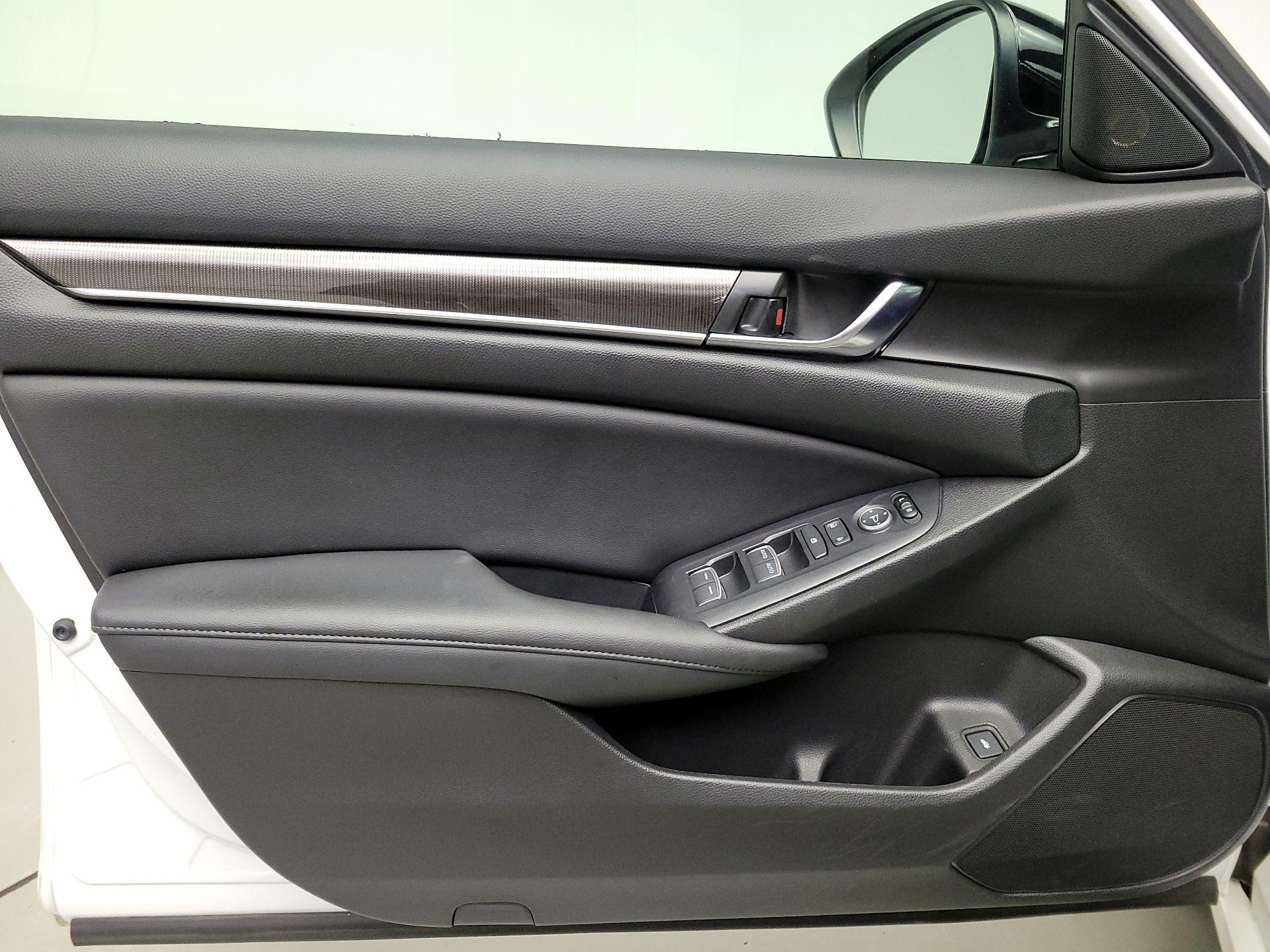 Thumbnail: 2021 Honda Accord - 12