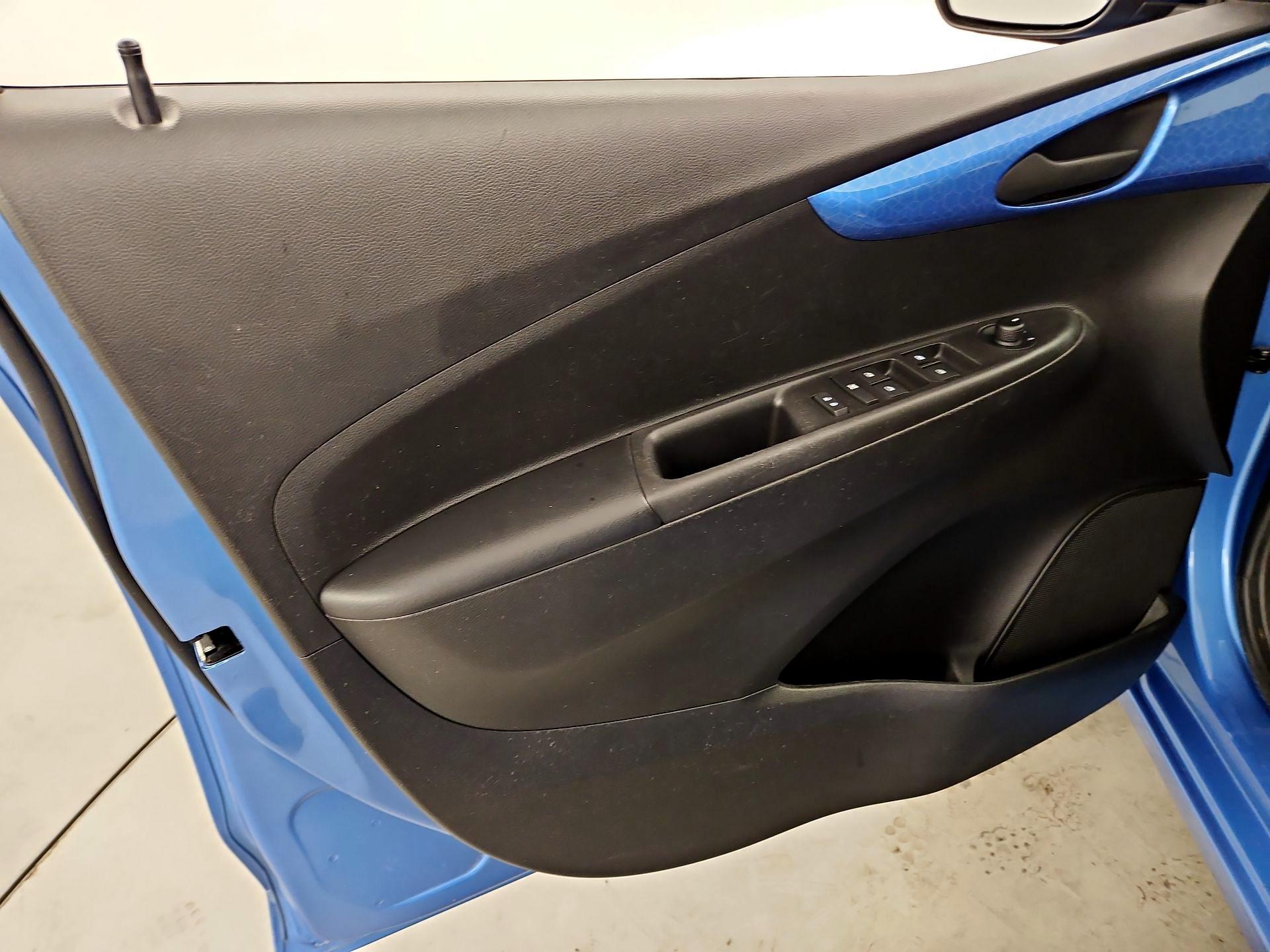 Thumbnail: 2018 Chevrolet Spark - 12