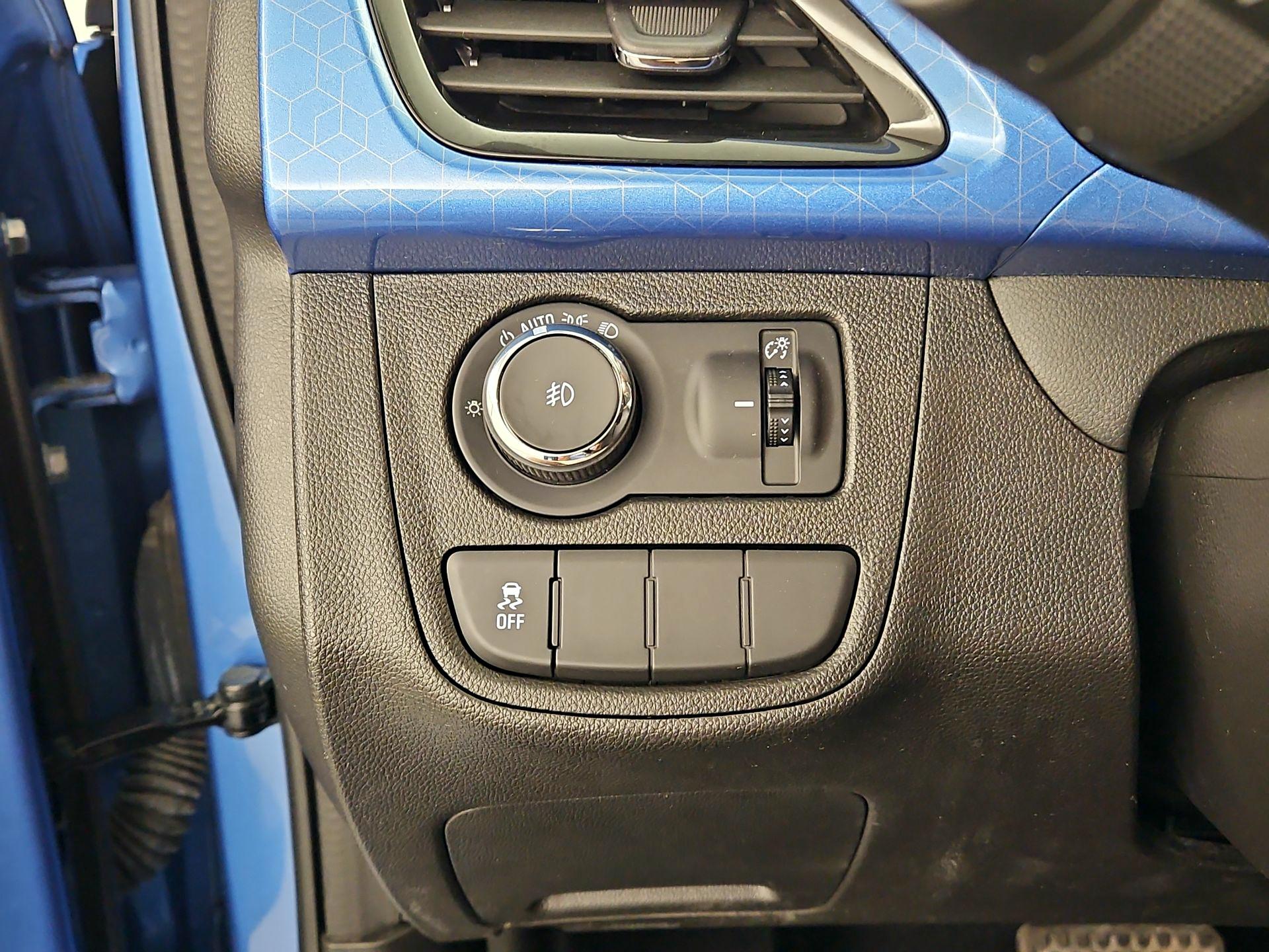 Thumbnail: 2018 Chevrolet Spark - 13