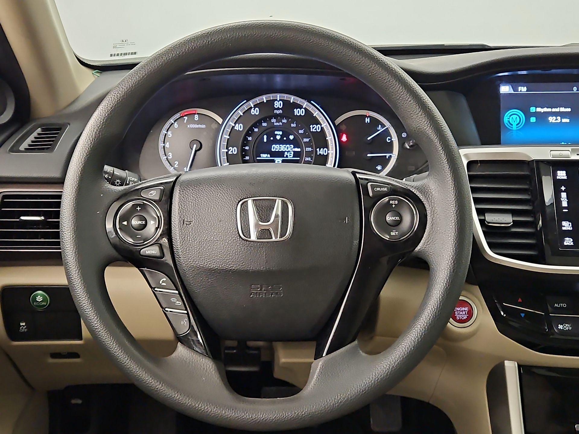 Thumbnail: 2017 Honda Accord - 10