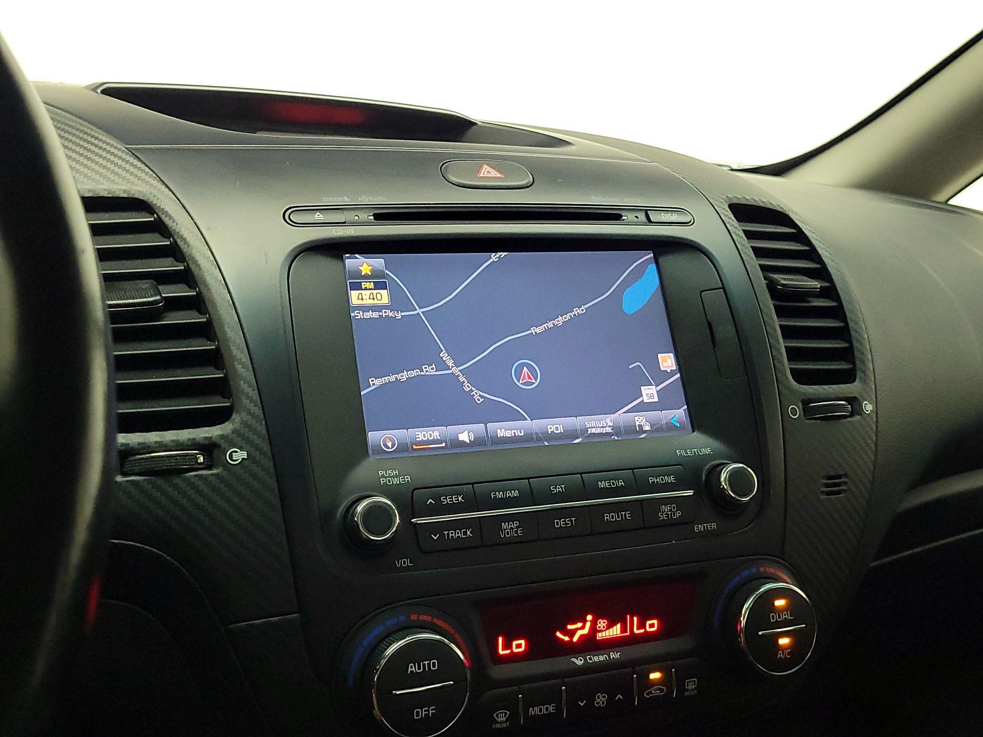 Thumbnail: 2015 Kia Forte - 14